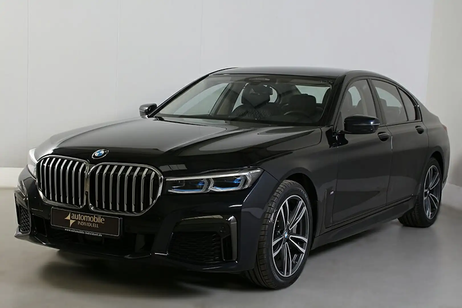 BMW 750 i A xDr M Sport ACC Laser 3xTV AHK 4x el.Sitz Negru - 2