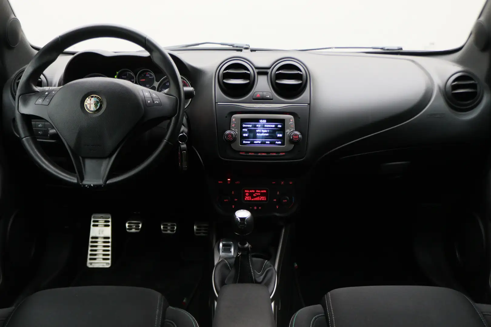 Alfa Romeo MiTo 0.9 TwinAir Distinctive Climate, Cruise, Bluetooth Groen - 2