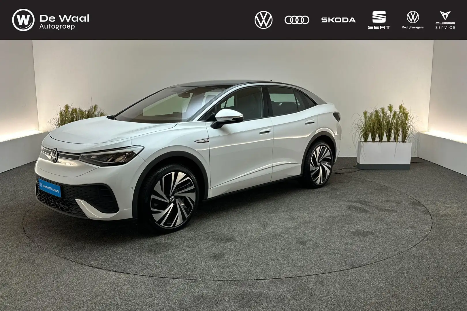 Volkswagen ID.5 Pro Advantage 204pk 77 kWh | Achteruitrijcamera, S Wit - 1