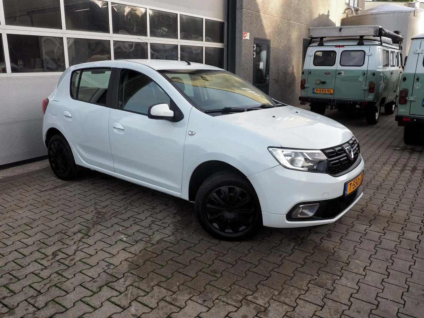 Dacia Sandero 1.0 Sce Laureate NW MOTOR! AIRCO TREKH. Blanc - 1