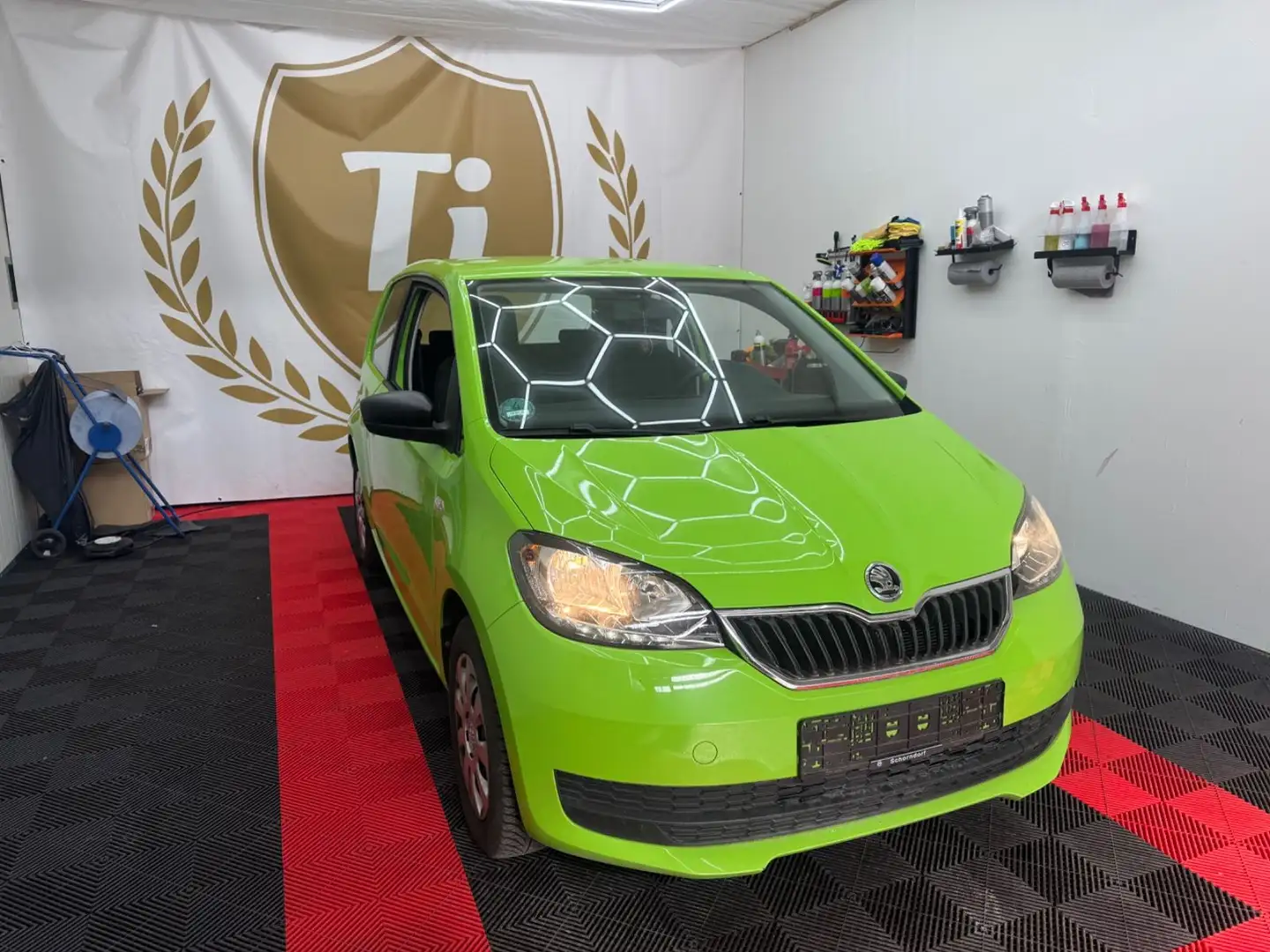 Skoda Citigo *Citigo*Active*wenig-Kilometer*Klima*Radio* Grün - 2