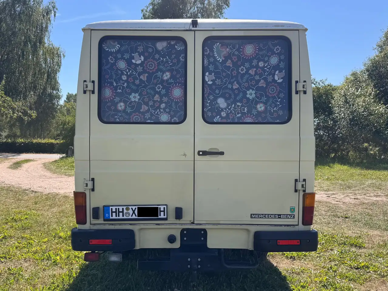 Mercedes-Benz 407D, foto 4