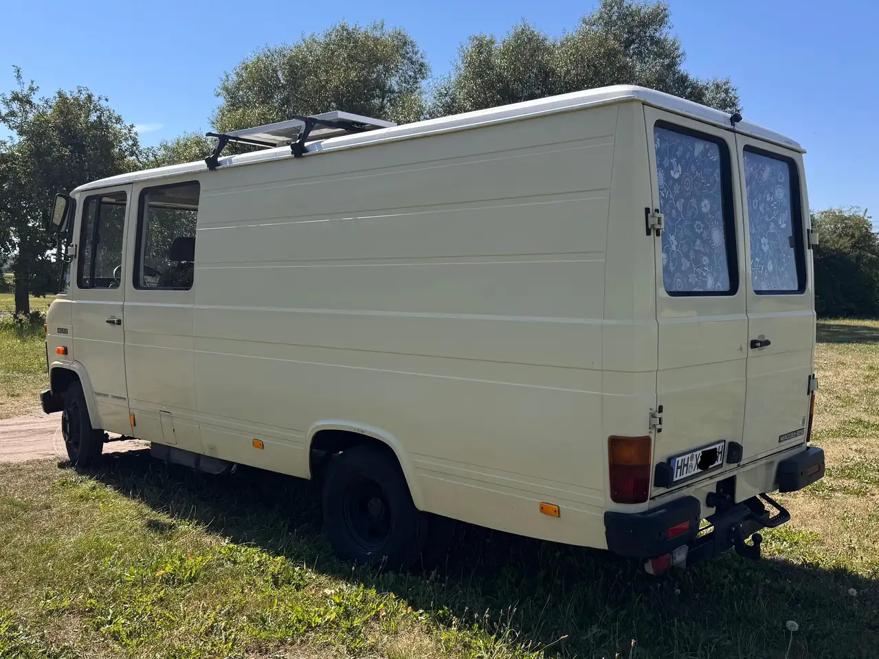 Mercedes-Benz 407D, foto 5