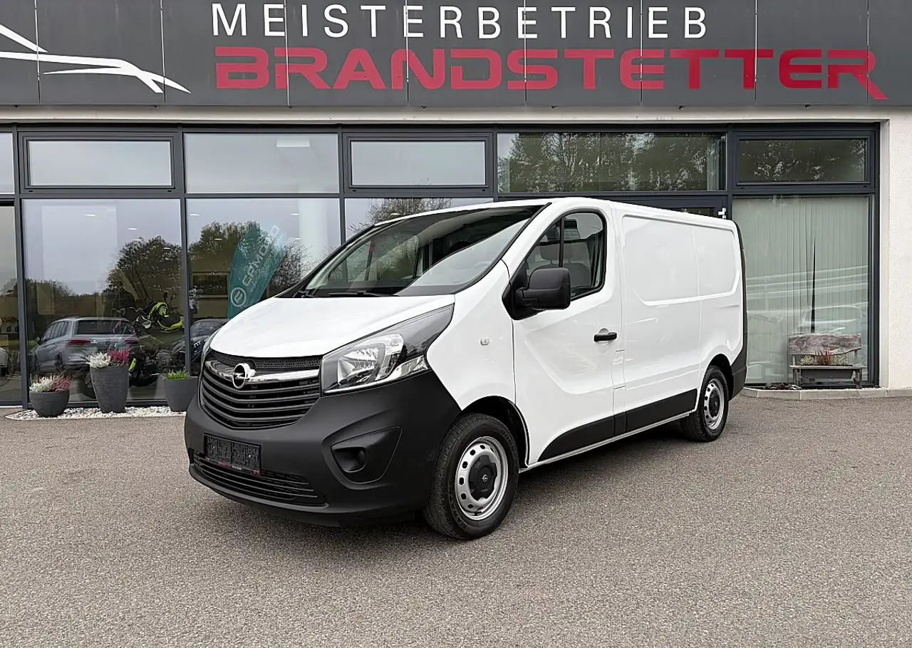Opel Vivaro L1H1 1,6 BiTurbo CDTI Ecotec BI 2,9t S/S... — photo 1 of 15
