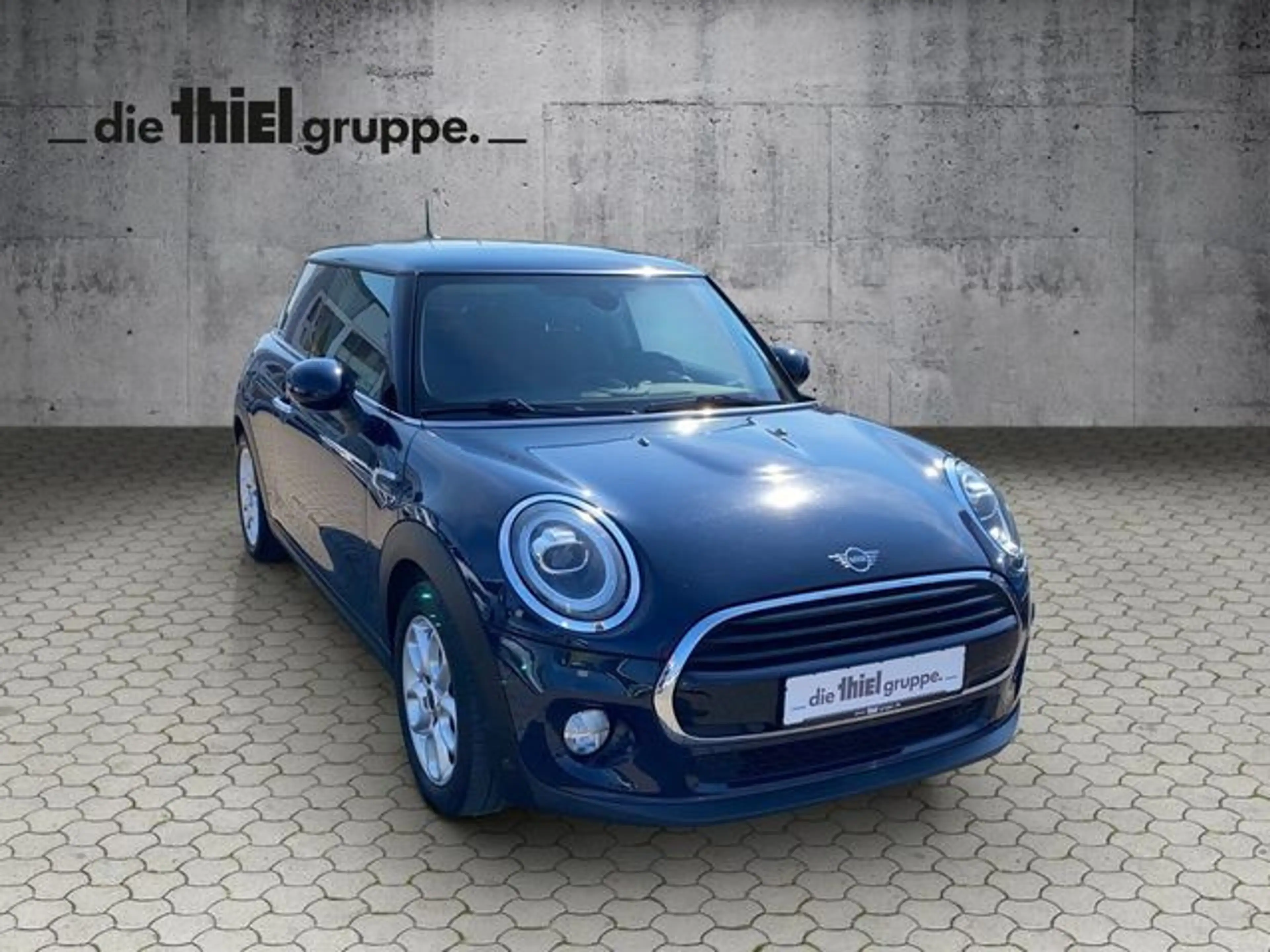 MINI Cooper D LED+SHZ+PDC V&H+Alu 16" — photo 4