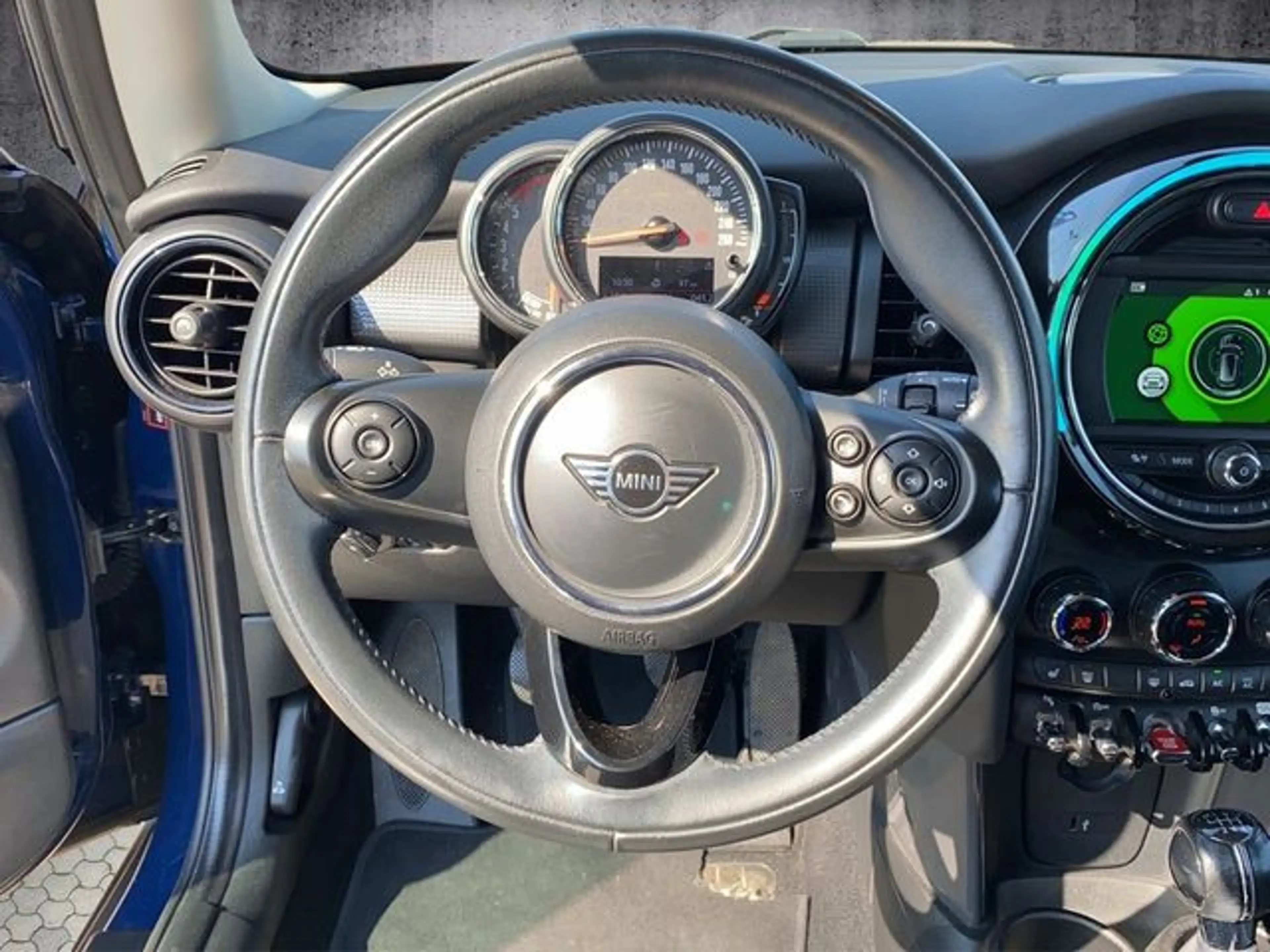MINI Cooper D LED+SHZ+PDC V&H+Alu 16" — photo 19