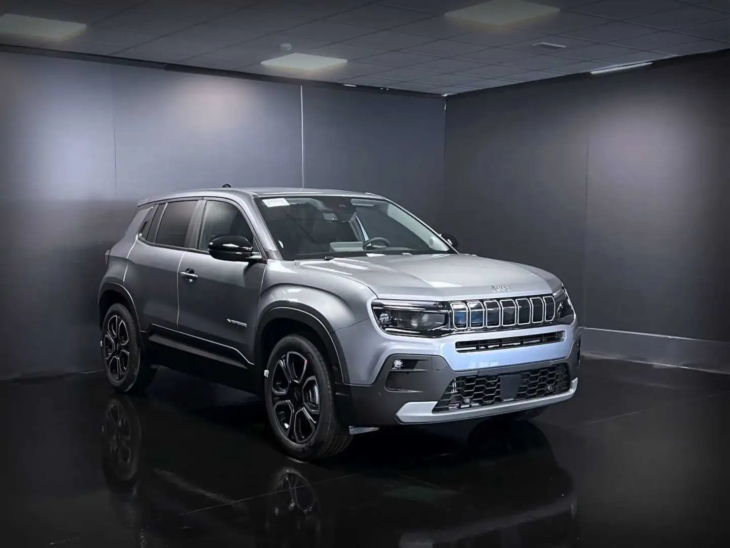 Jeep Avenger 1.2 turbo Summit fwd 100cv Gris - 2