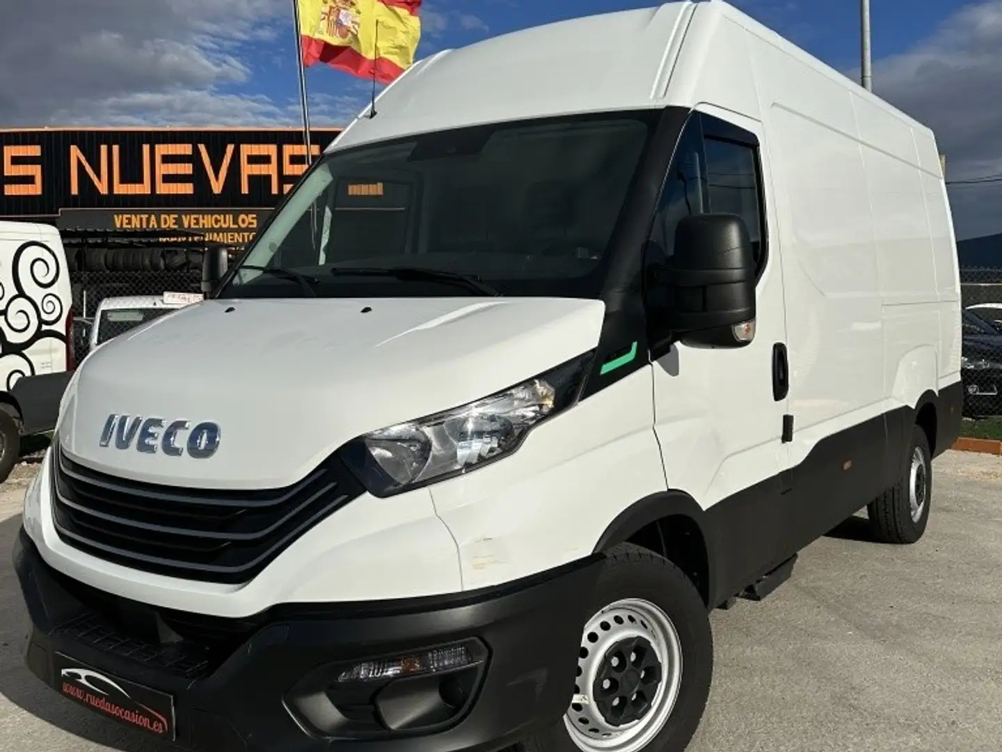 Iveco Daily Furgón 35S14 V 4100 H3 18.0 136 Wit - 1