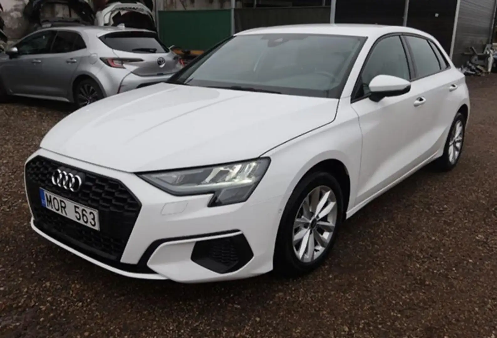 Audi A3 SPB 30 TFSI S tronic Blanc - 1