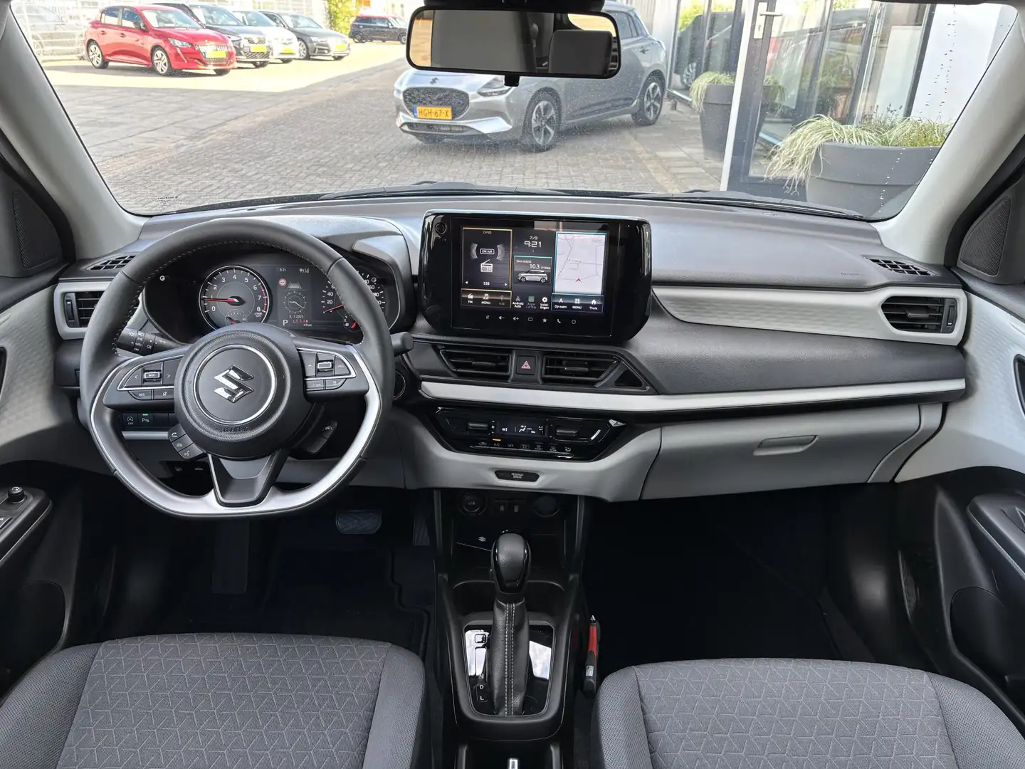 Suzuki Swift 1.2 Select Smart Hybrid Automaat Demo/Cruise/Navi Gris - 2