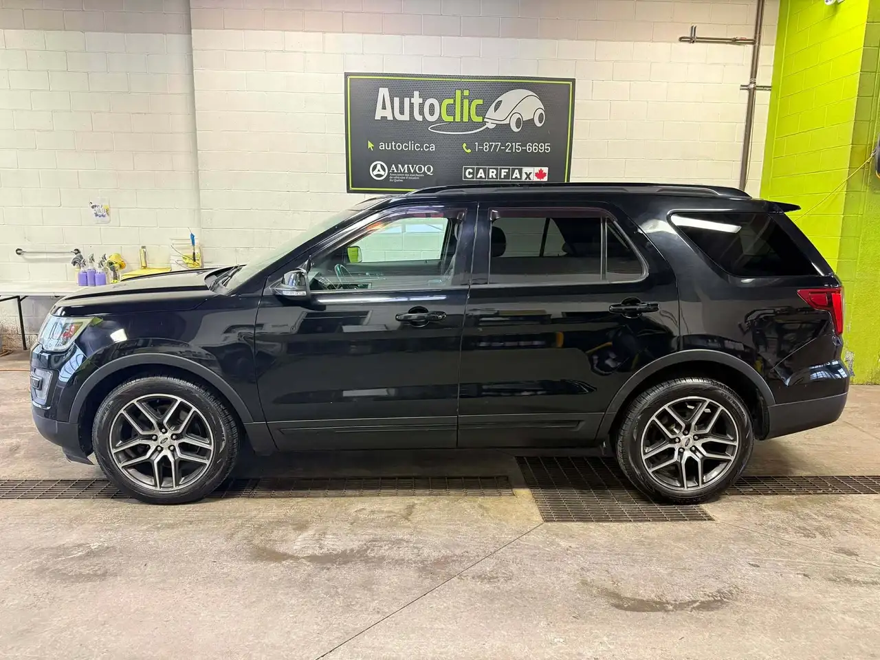 Ford Explorer снимка Ford Explorer