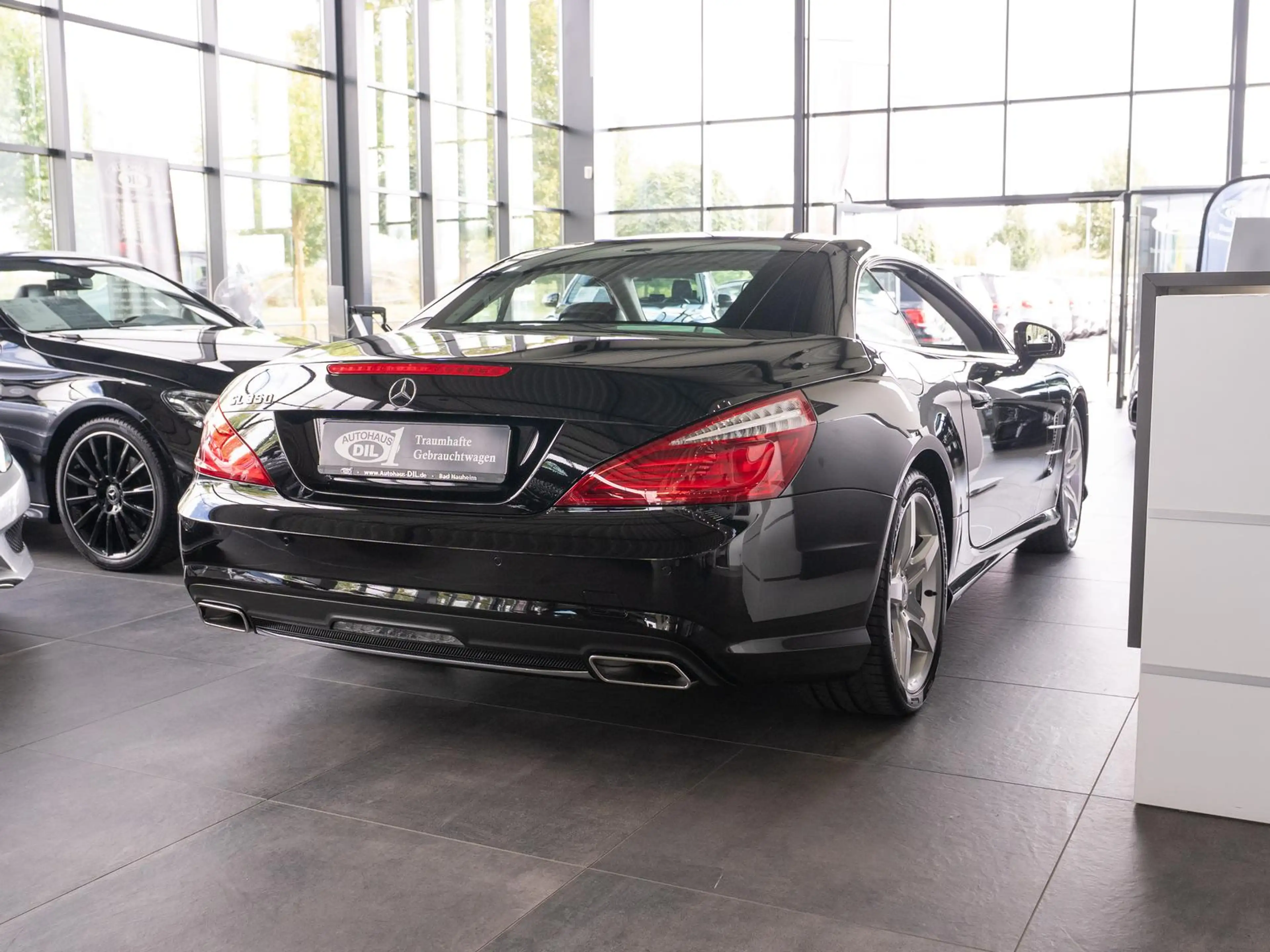 Mercedes-Benz SL 350 ** V 6 ** 1 Hand ** AMG-STY ** — photo 7