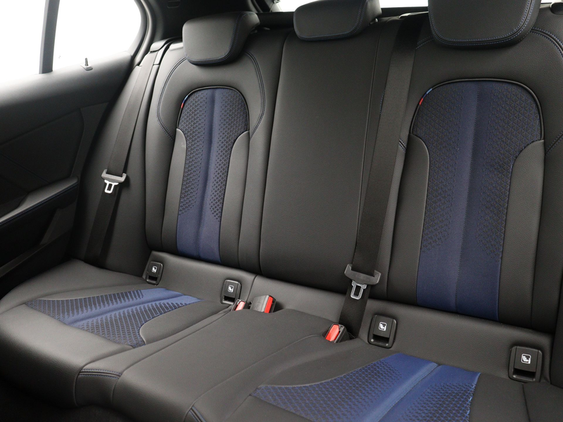 BMW 118 1 Serie 118i M Sport — photo 15
