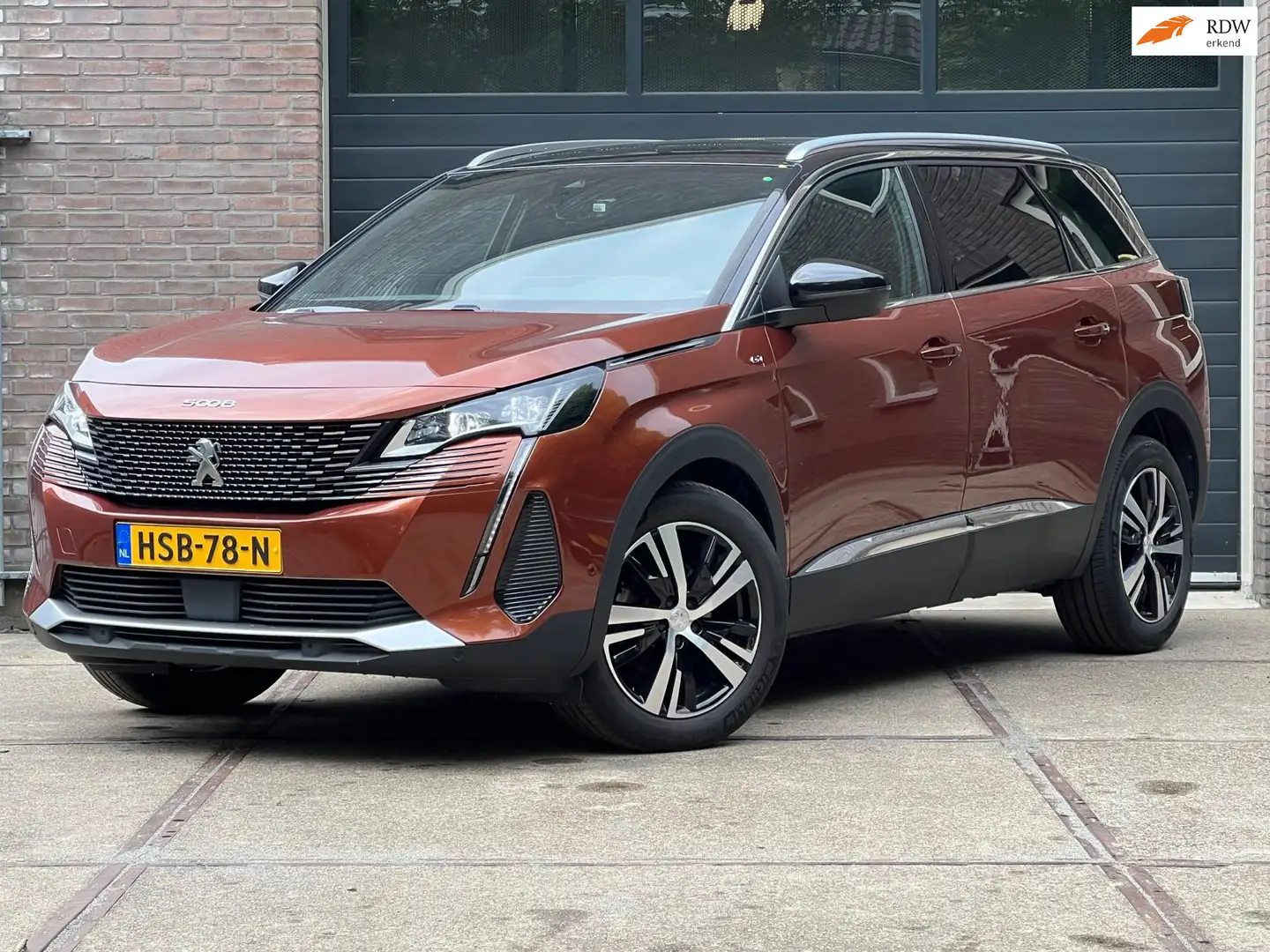 Peugeot 5008 GT 180pk Automaat | Adaptive Cruise Control | Stoe Bruin - 1