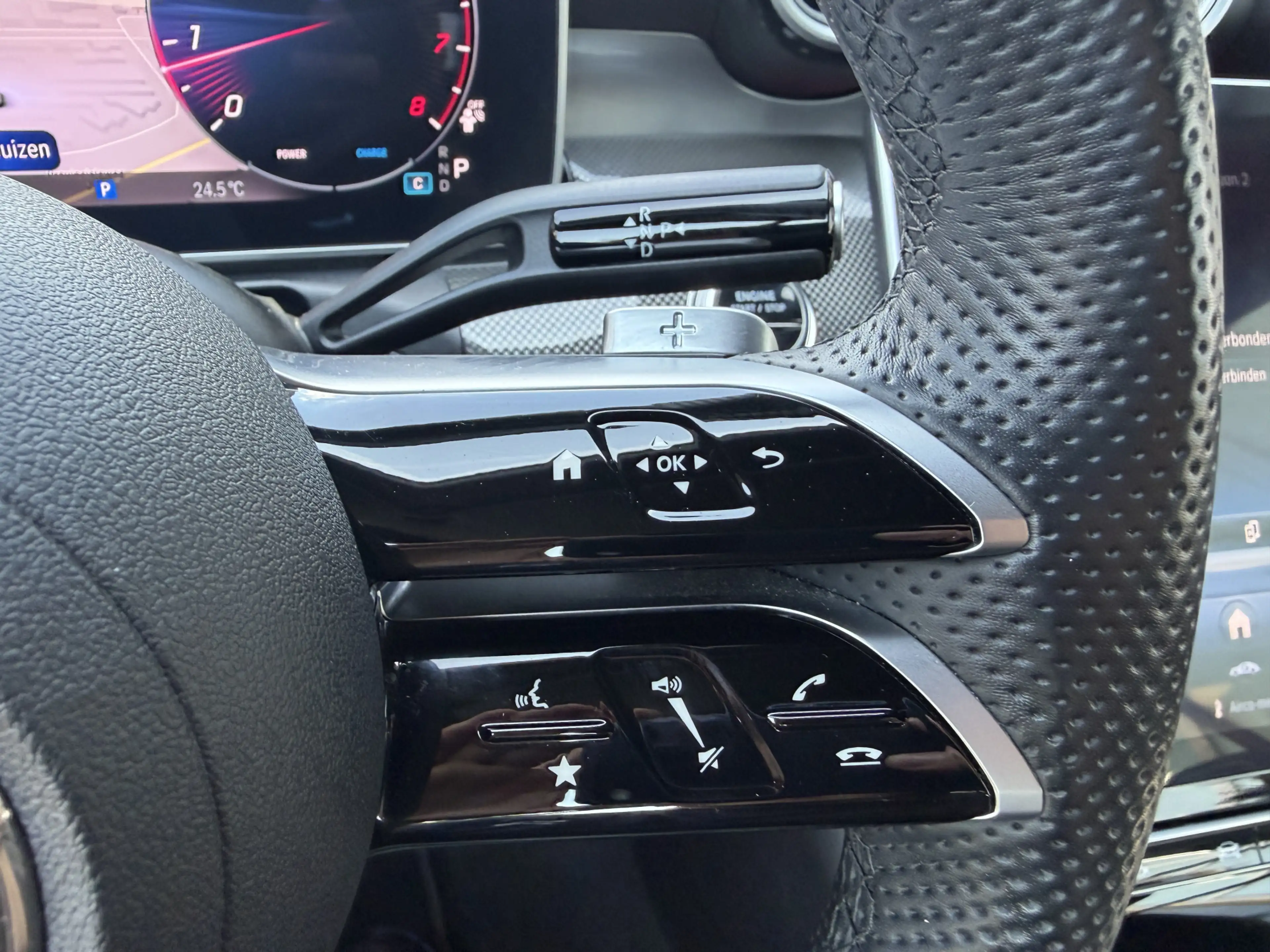 Mercedes-Benz CLE 180 Cabriolet AMG Line Cabriopack | Airscarf — photo 29