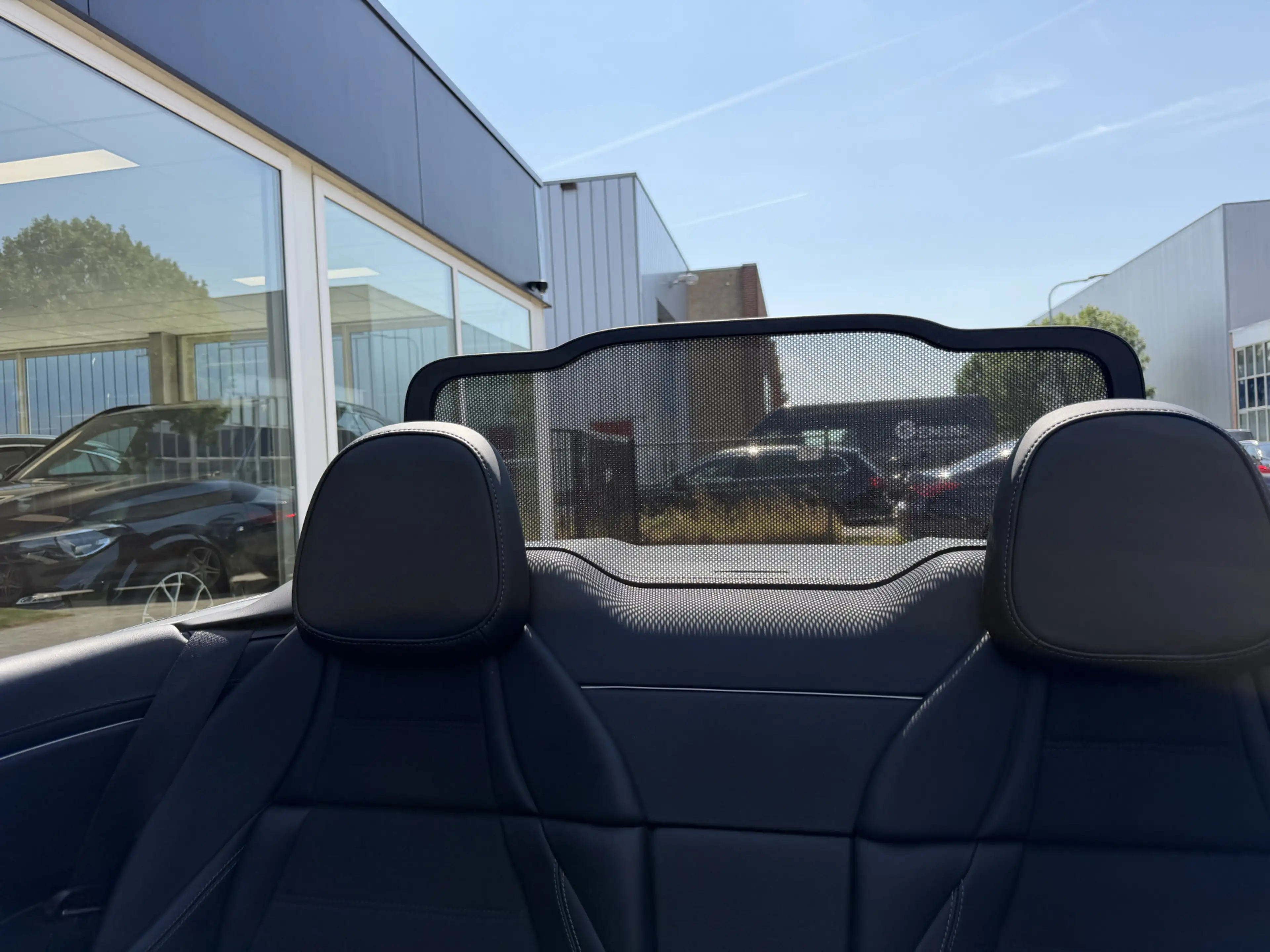 Mercedes-Benz CLE 180 Cabriolet AMG Line Cabriopack | Airscarf — photo 19