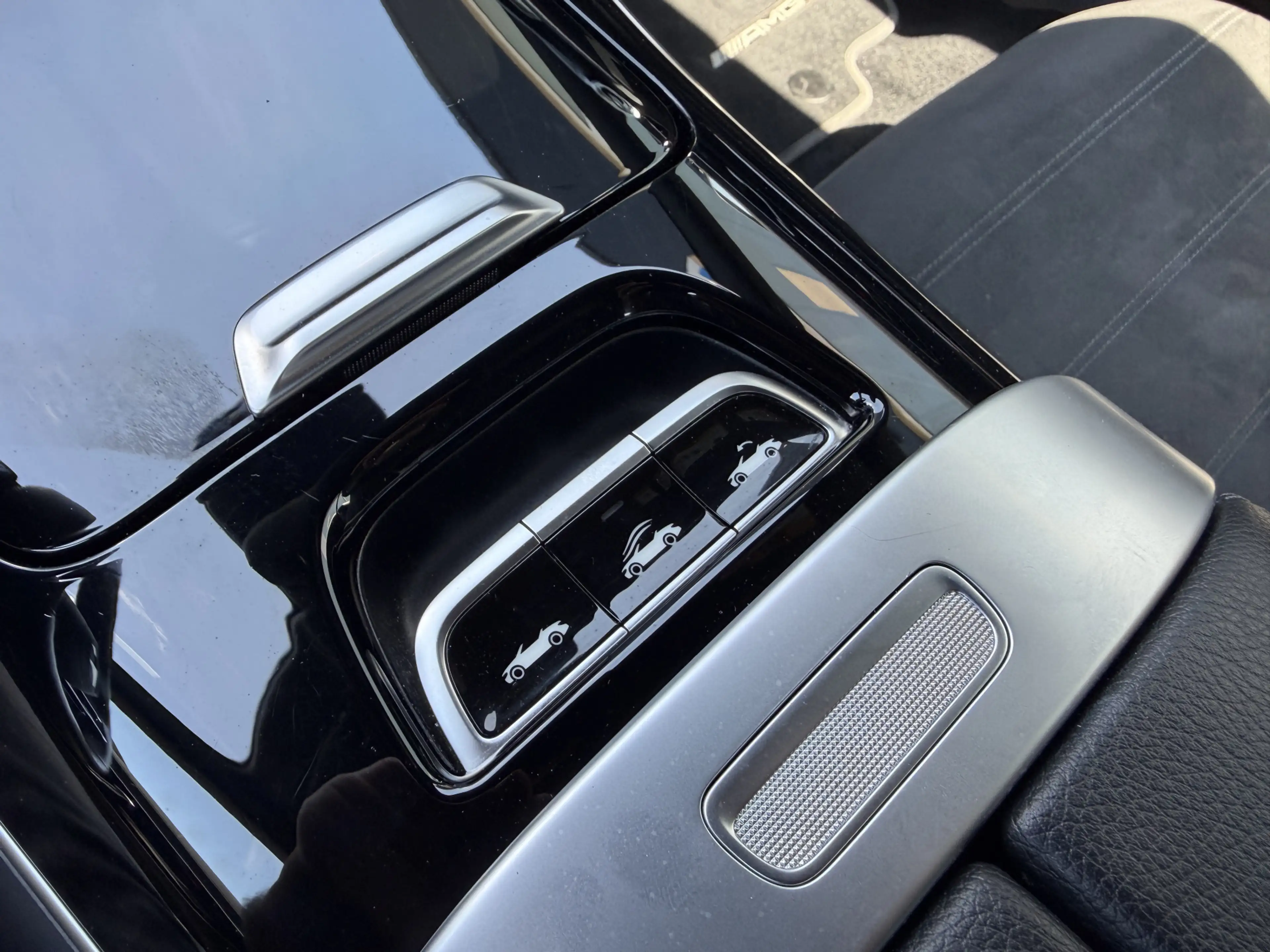 Mercedes-Benz CLE 180 Cabriolet AMG Line Cabriopack | Airscarf — photo 30