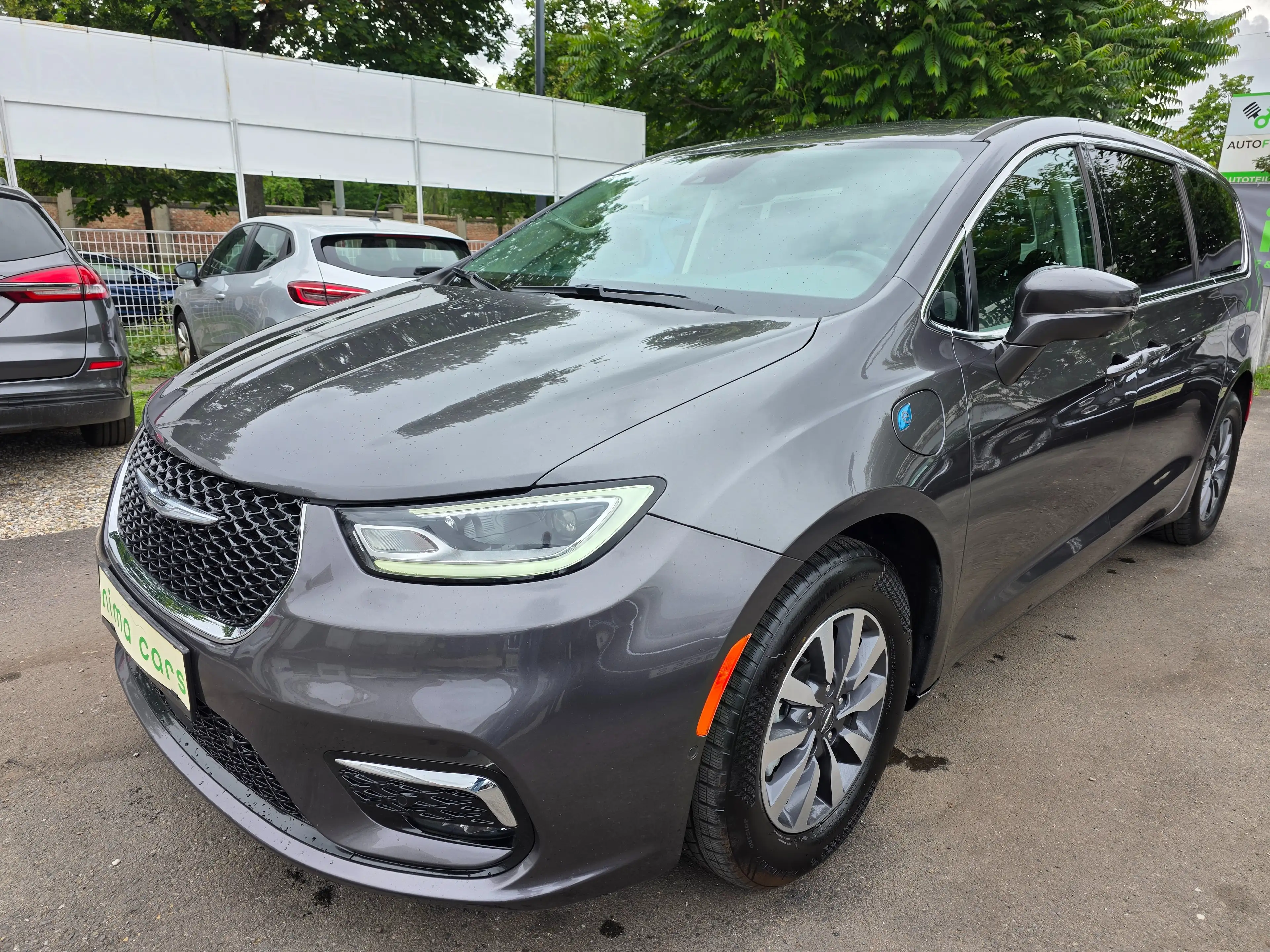 Chrysler Pacifica Chrysler Pacifica Plug-in Hybrid Limited 7-Sitzer