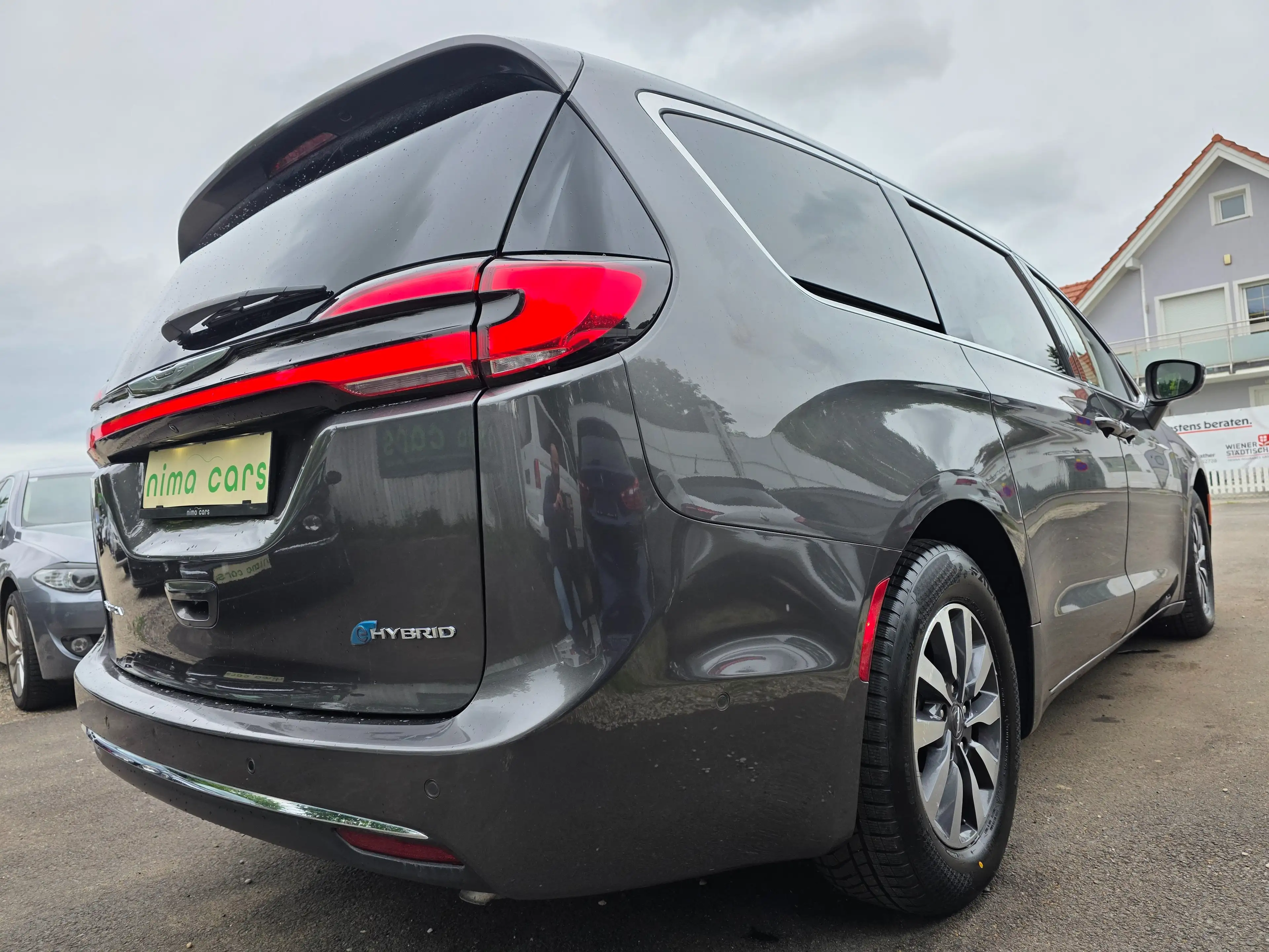 Chrysler Pacifica Chrysler Pacifica Plug-in Hybrid Limited 7-Sitzer — photo 8
