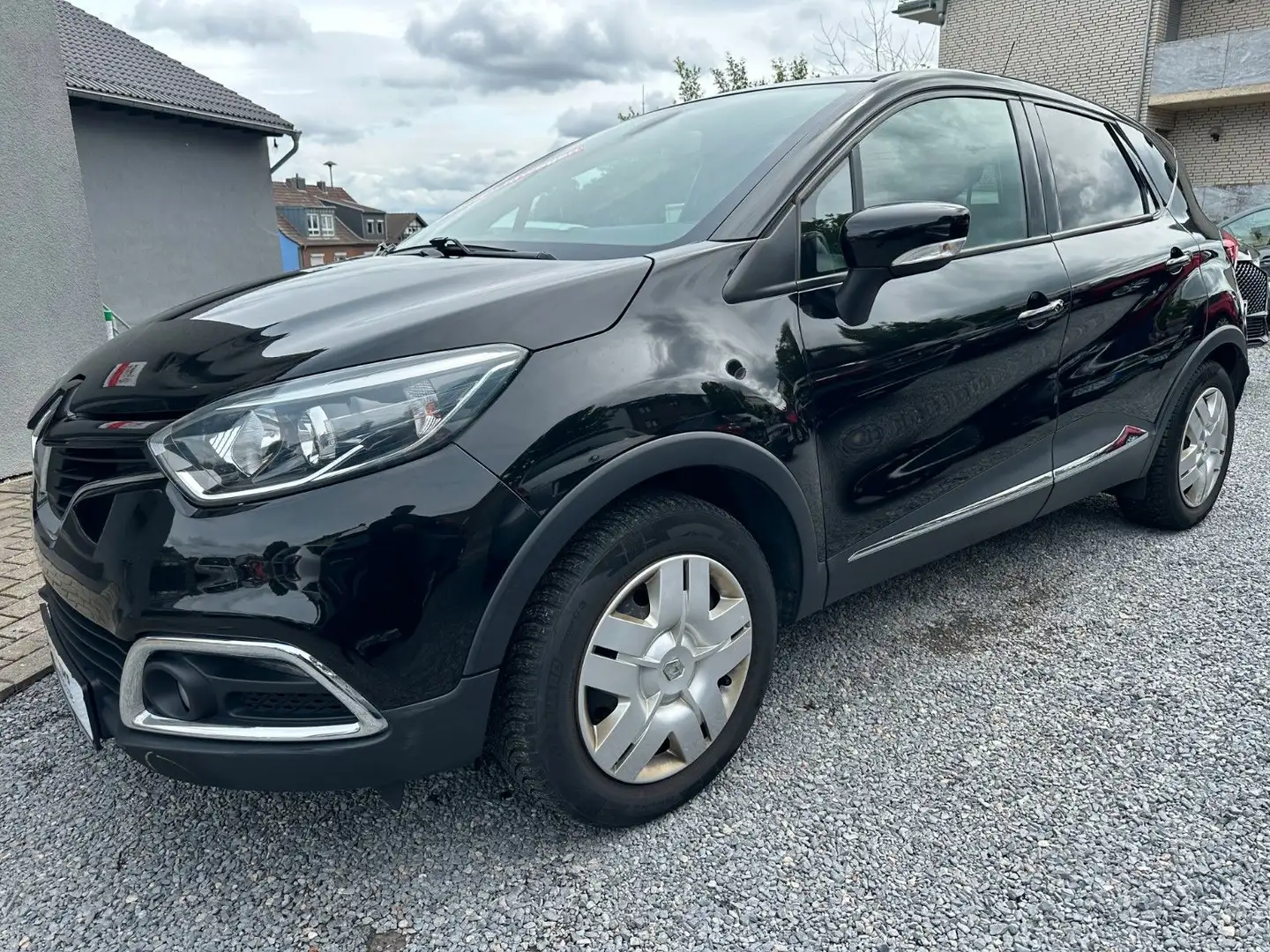 Renault Captur Luxe Schwarz - 2