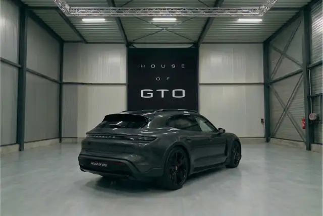 Porsche Taycan Cross Turismo 4 93 kWh Sport Chrono | Sportstoelen