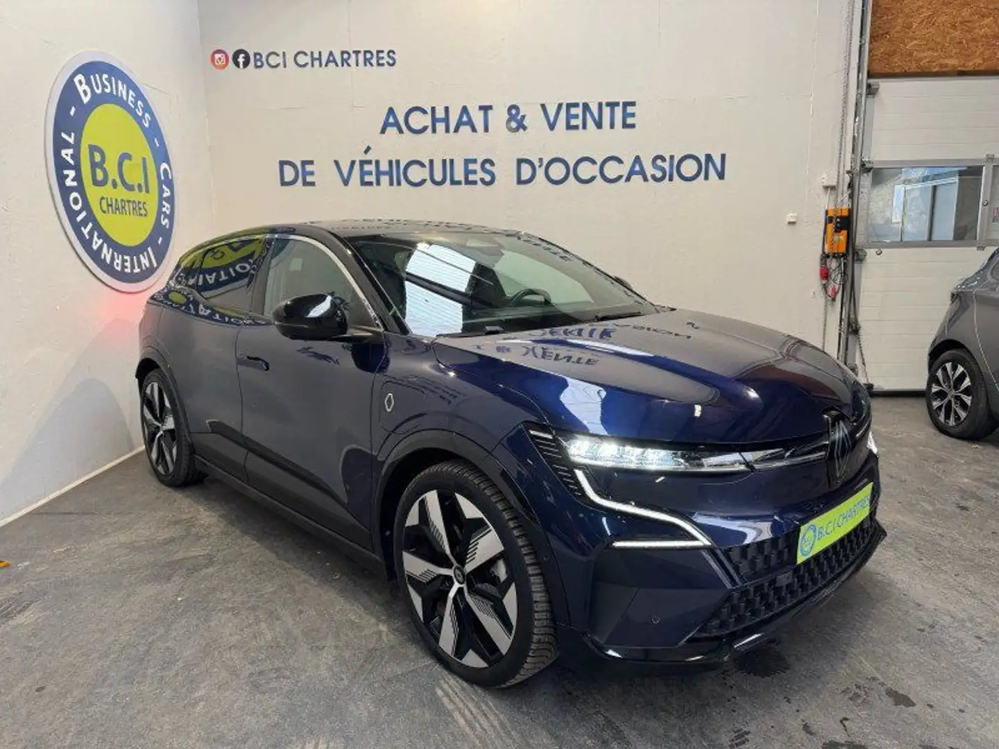 Renault Megane V E-TECH ELECTRIC EV60 220CH TECHNO OPTIMUM CHARGE -B Kék - 2