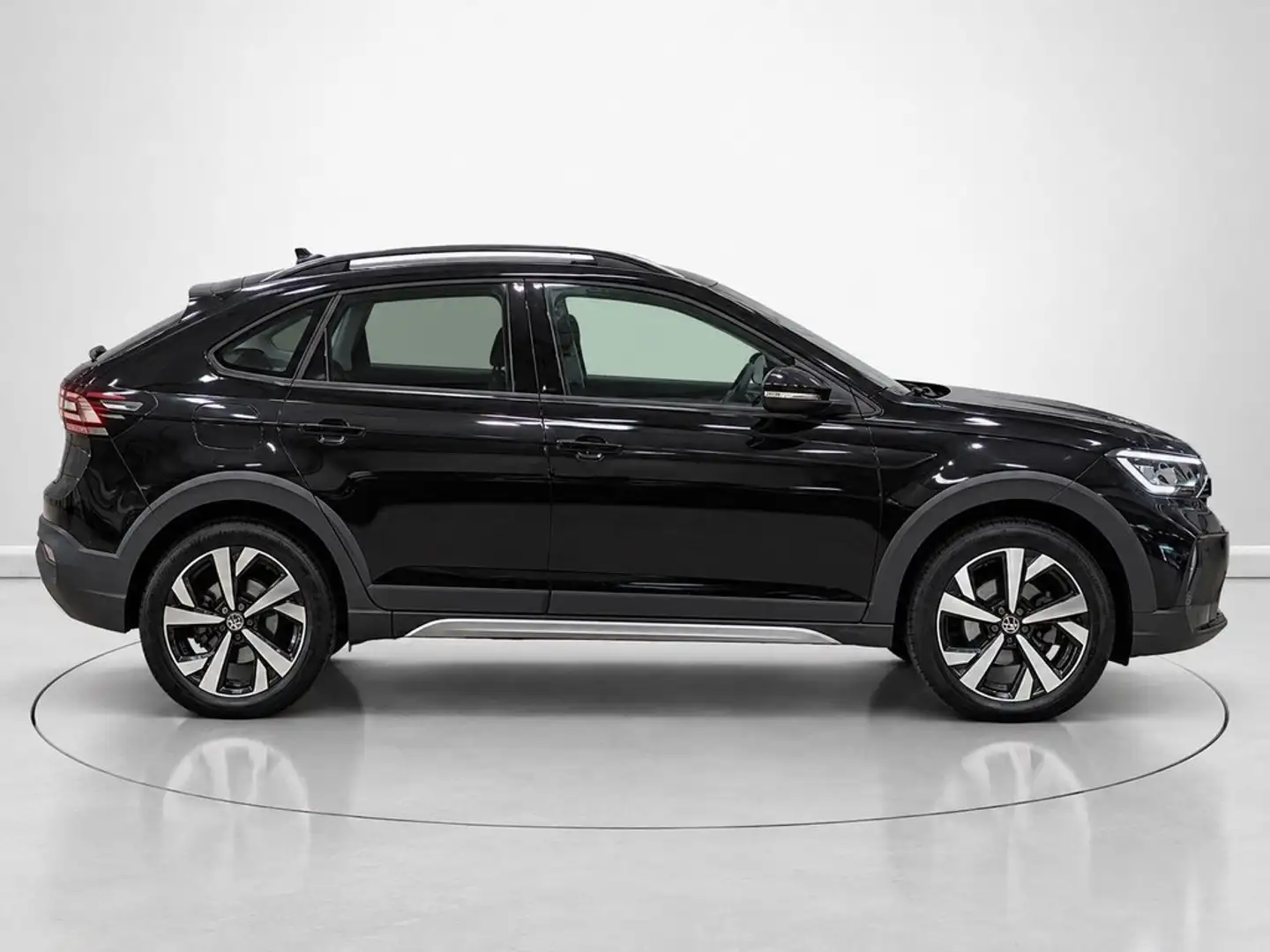Volkswagen Taigo 1.0 TSI Más DSG 85kW Negro - 2