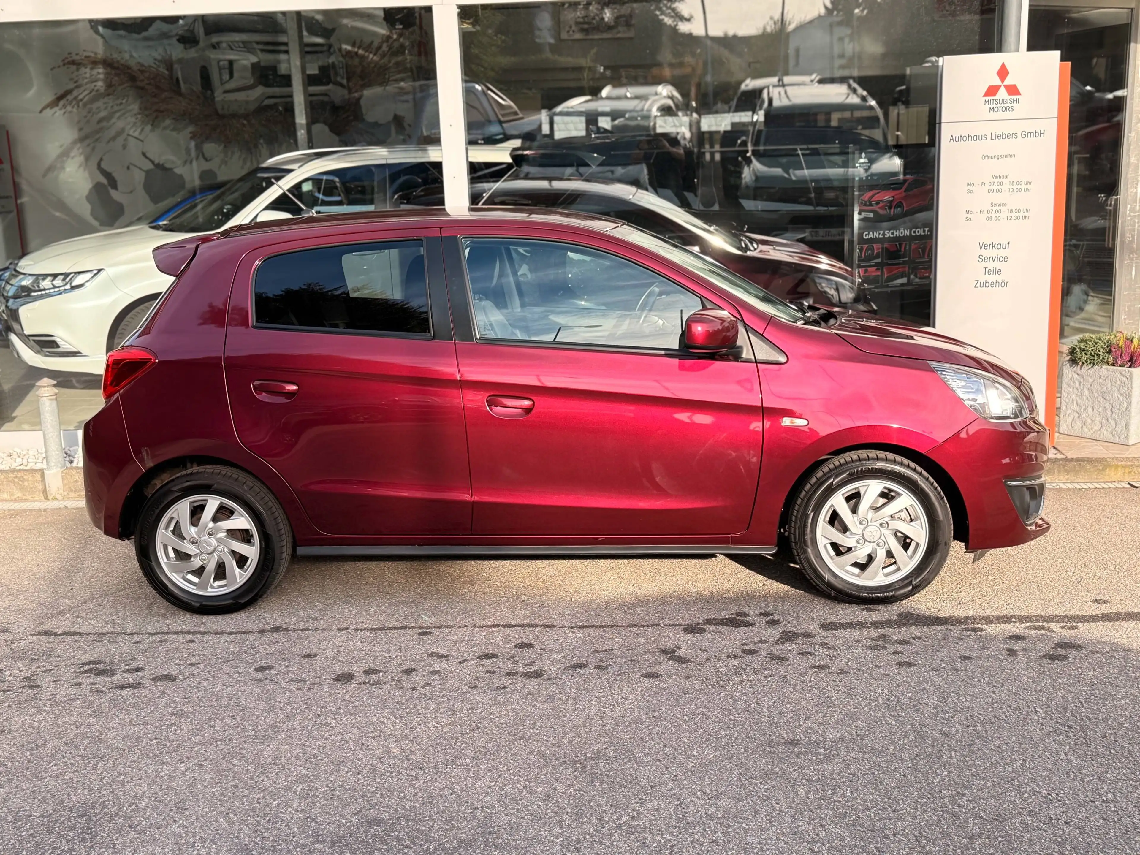 Mitsubishi Space Star 1.2 Intro Edition+ #SHZ+Navi+SmartLink+WR# — photo 4