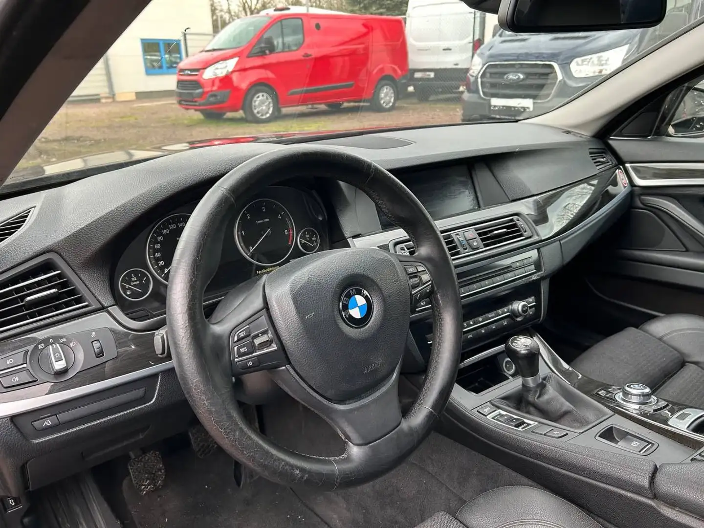 BMW 520 d  Edition Xennon Klima Navi Sitzh Negro - 2