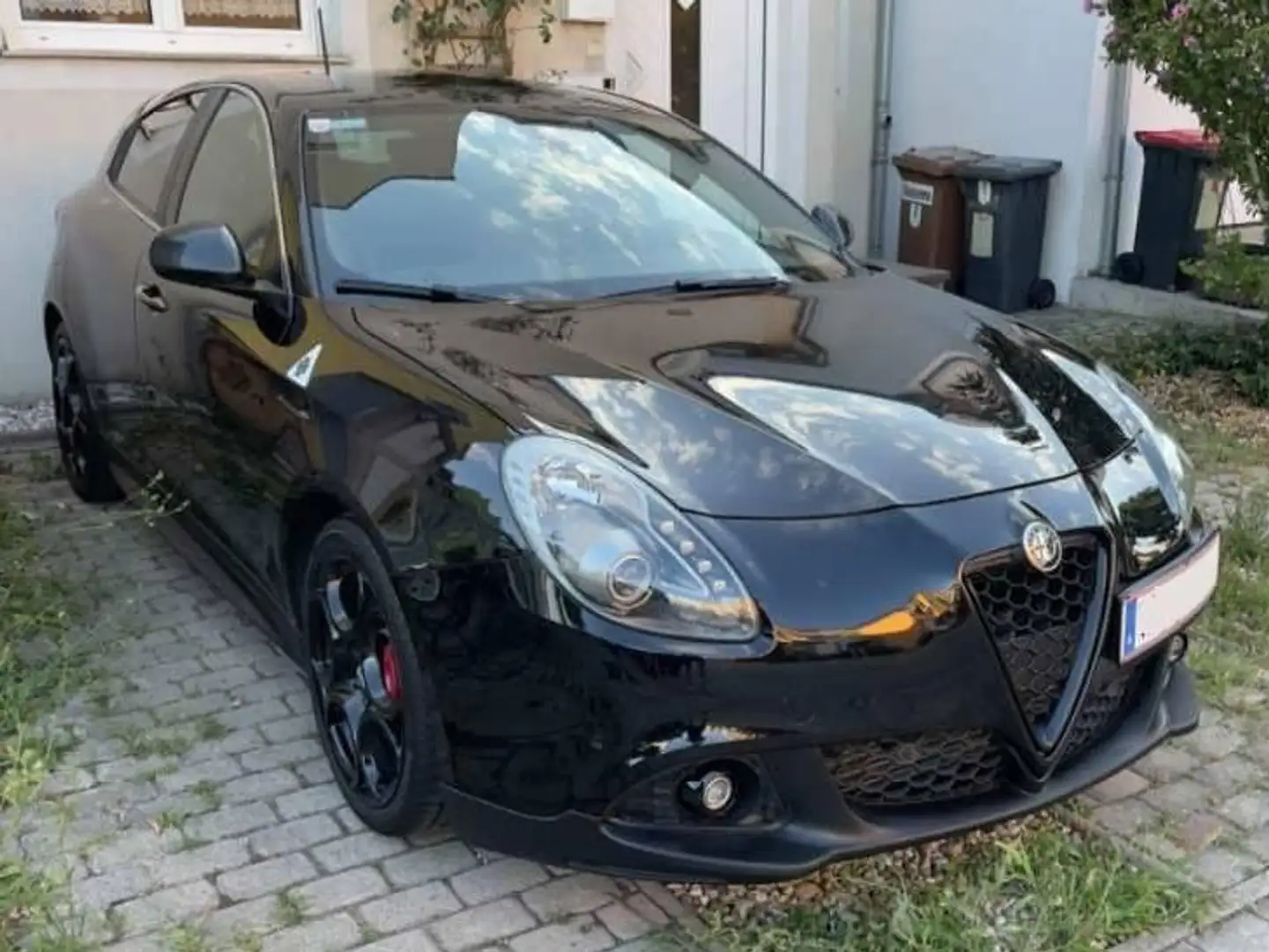 Alfa Romeo Giulietta Giulietta Quadrifoglio Verde 1.750 TBi TCT Verde Schwarz - 2