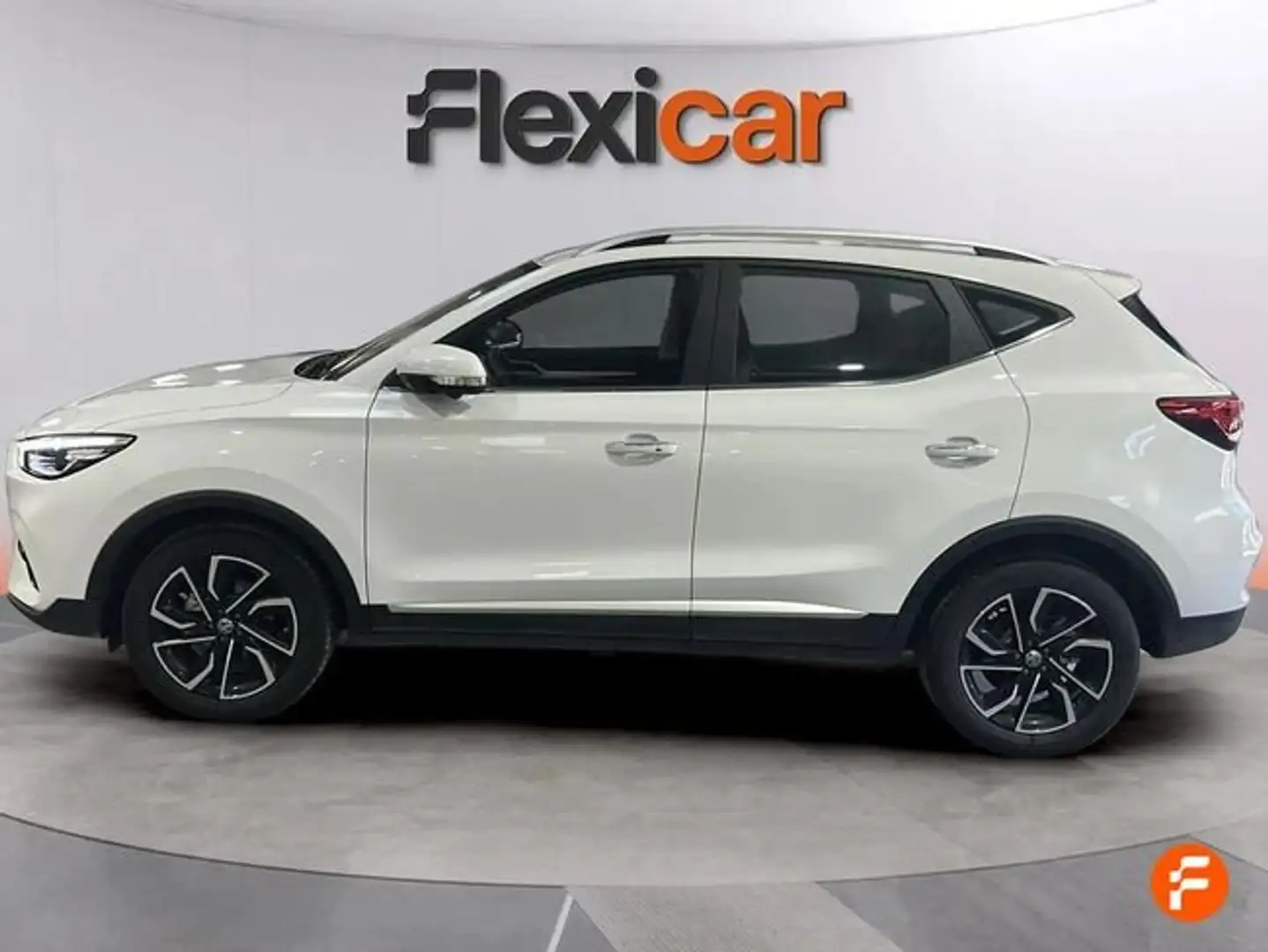 MG ZS 1.0T+Luxury+Auto Blanc - 2