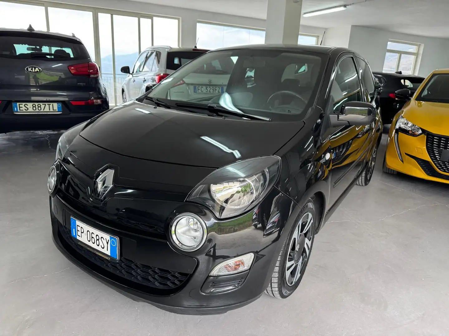Renault Twingo Twingo II 2012 1.2 Live 75cv bv CAMBIO AUTOMATICO Schwarz - 1