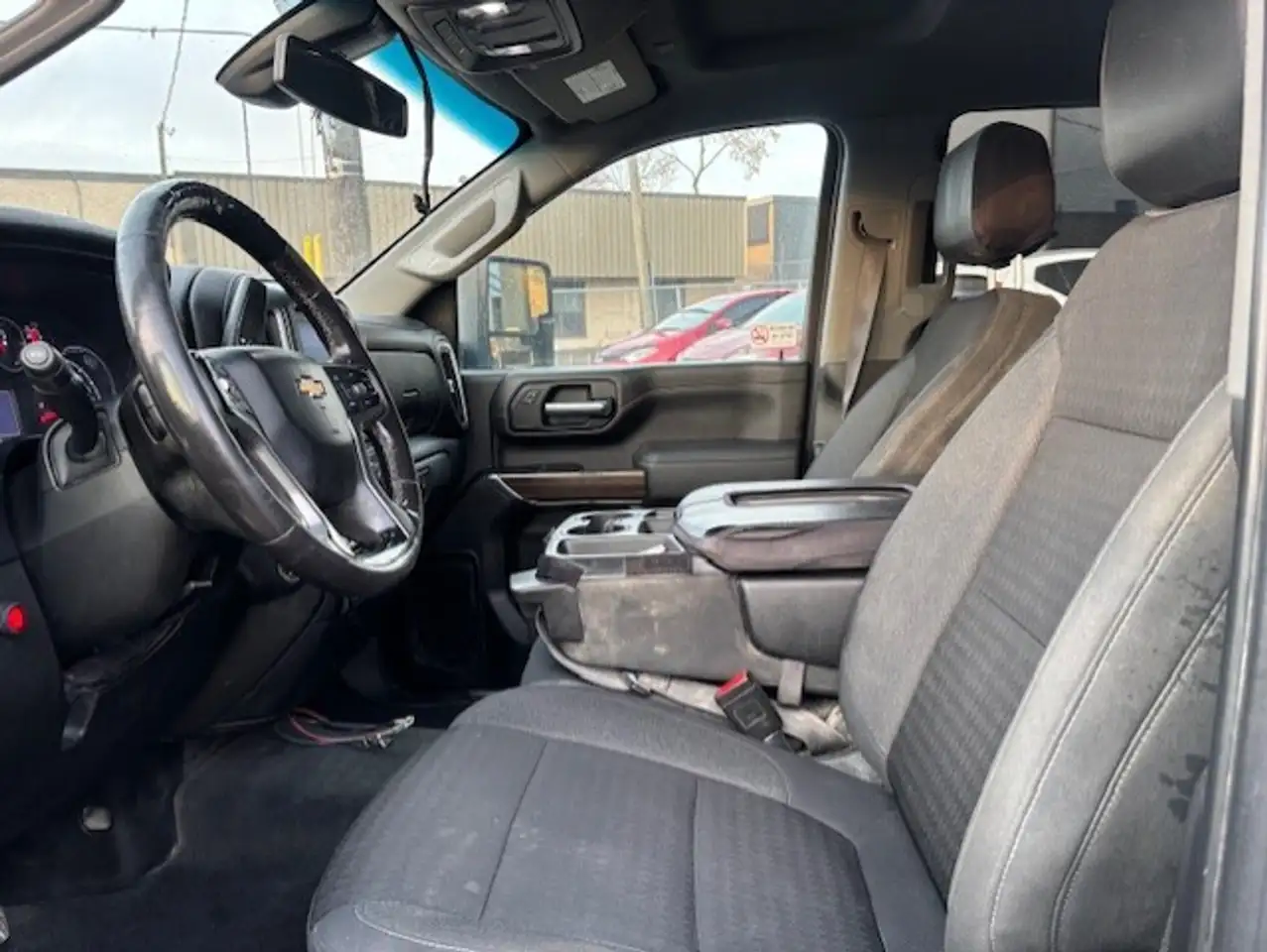 Chevrolet Silverado 2500 снимка Chevrolet Silverado 2500