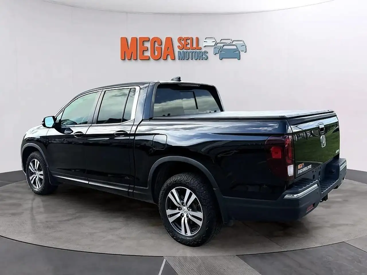 Honda Ridgeline photo Honda Ridgeline