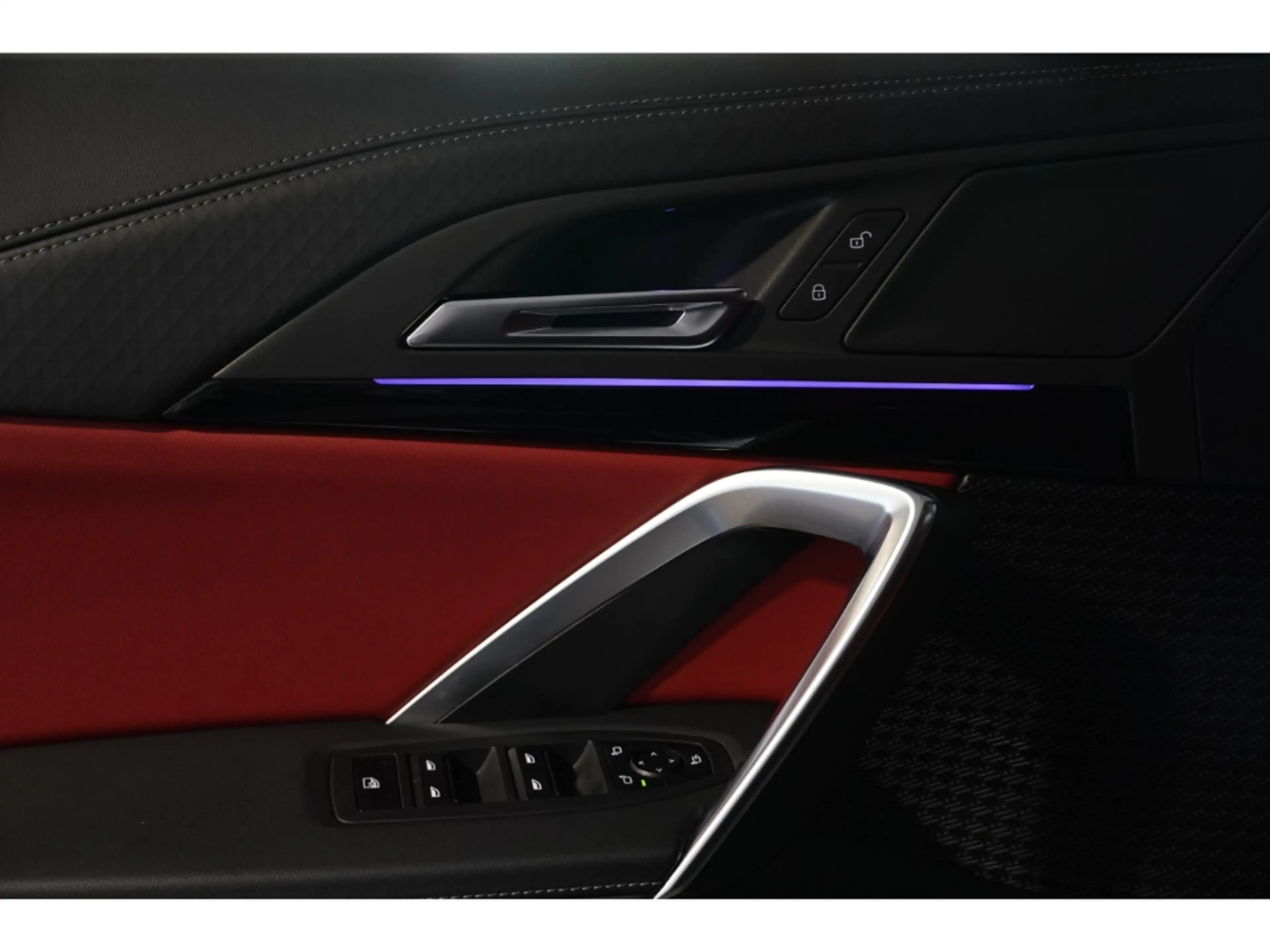 BMW X2 20d xDrive M SportPro Inno Pano AHK HUD Keyless — photo 8