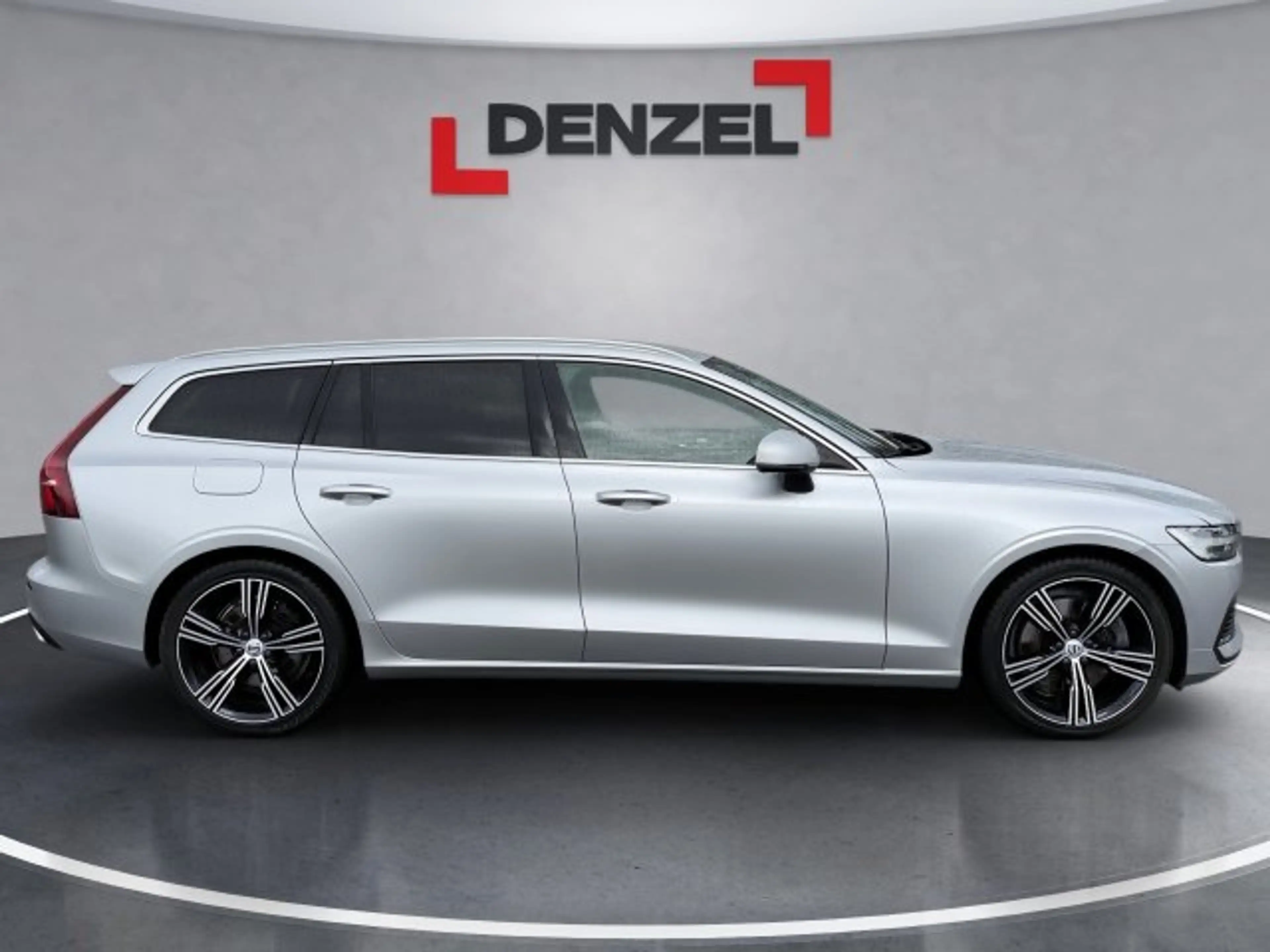 Volvo V60 T6 AWD Inscription — photo 5