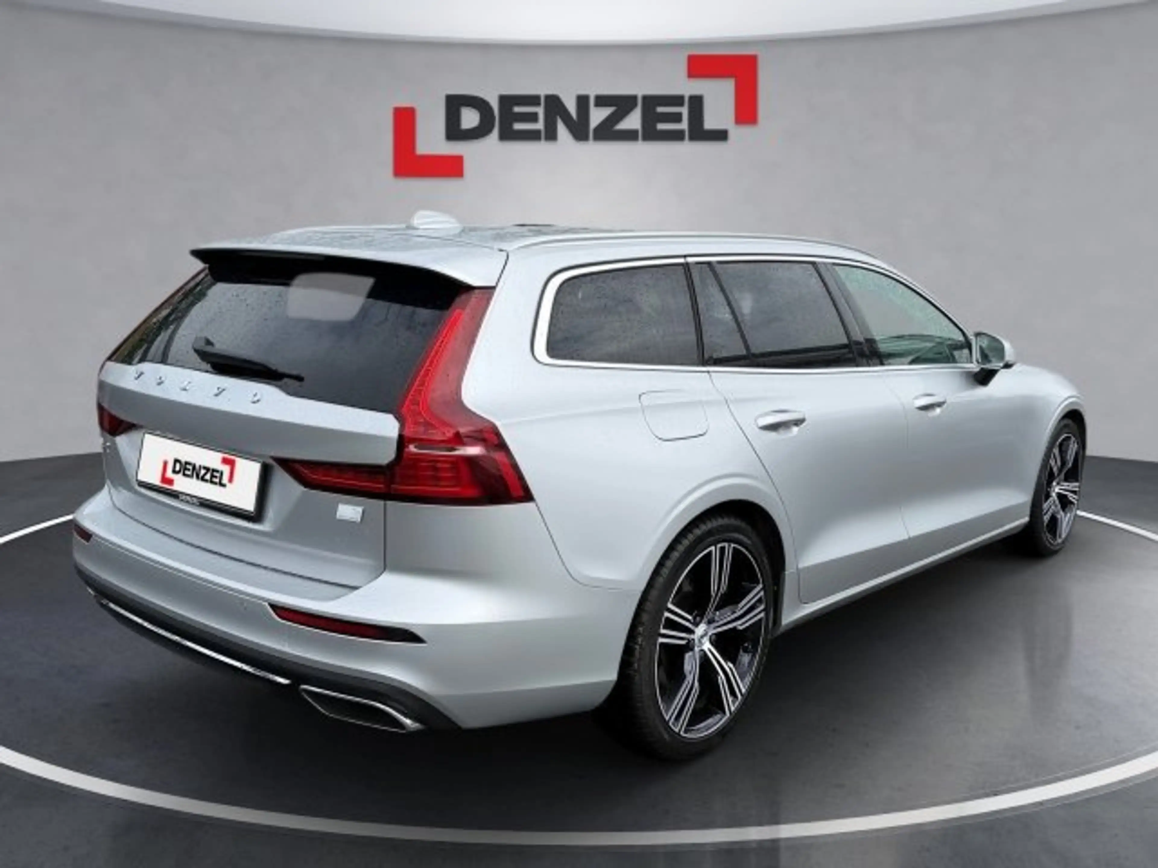 Volvo V60 T6 AWD Inscription — photo 4