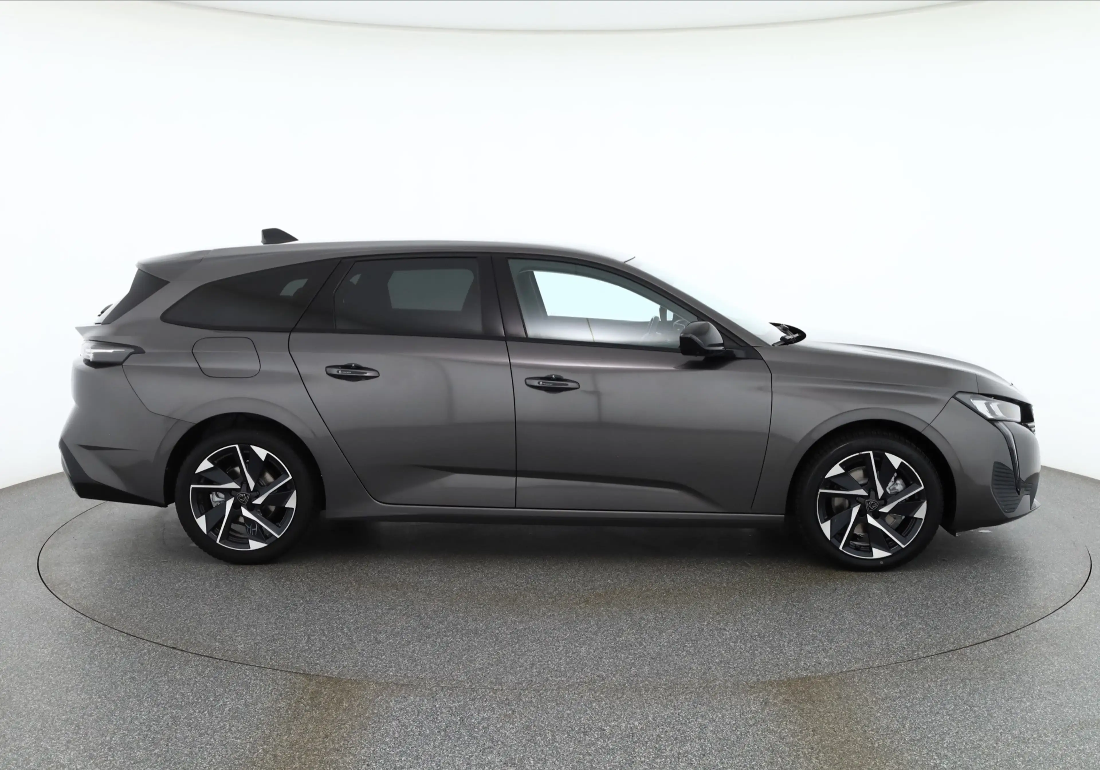 Peugeot 308 SW 1.2 PureTech 130 Aut. Allure Pack LED DAB — photo 6