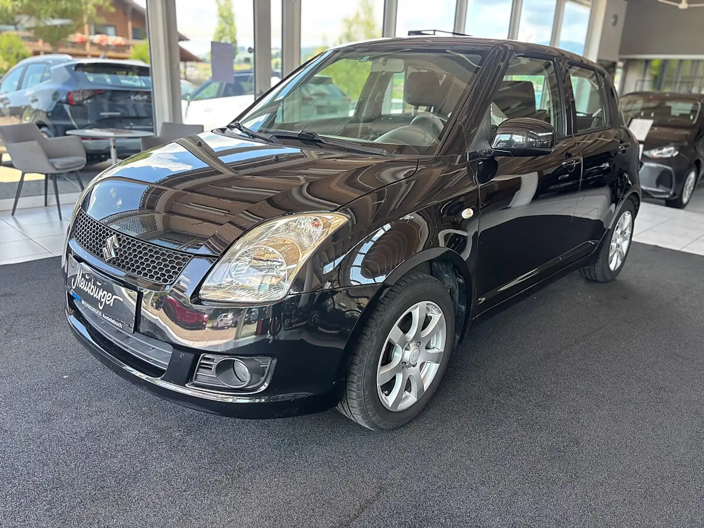 Suzuki Swift 1,3 GL-A SMC Special Schwarz - 1