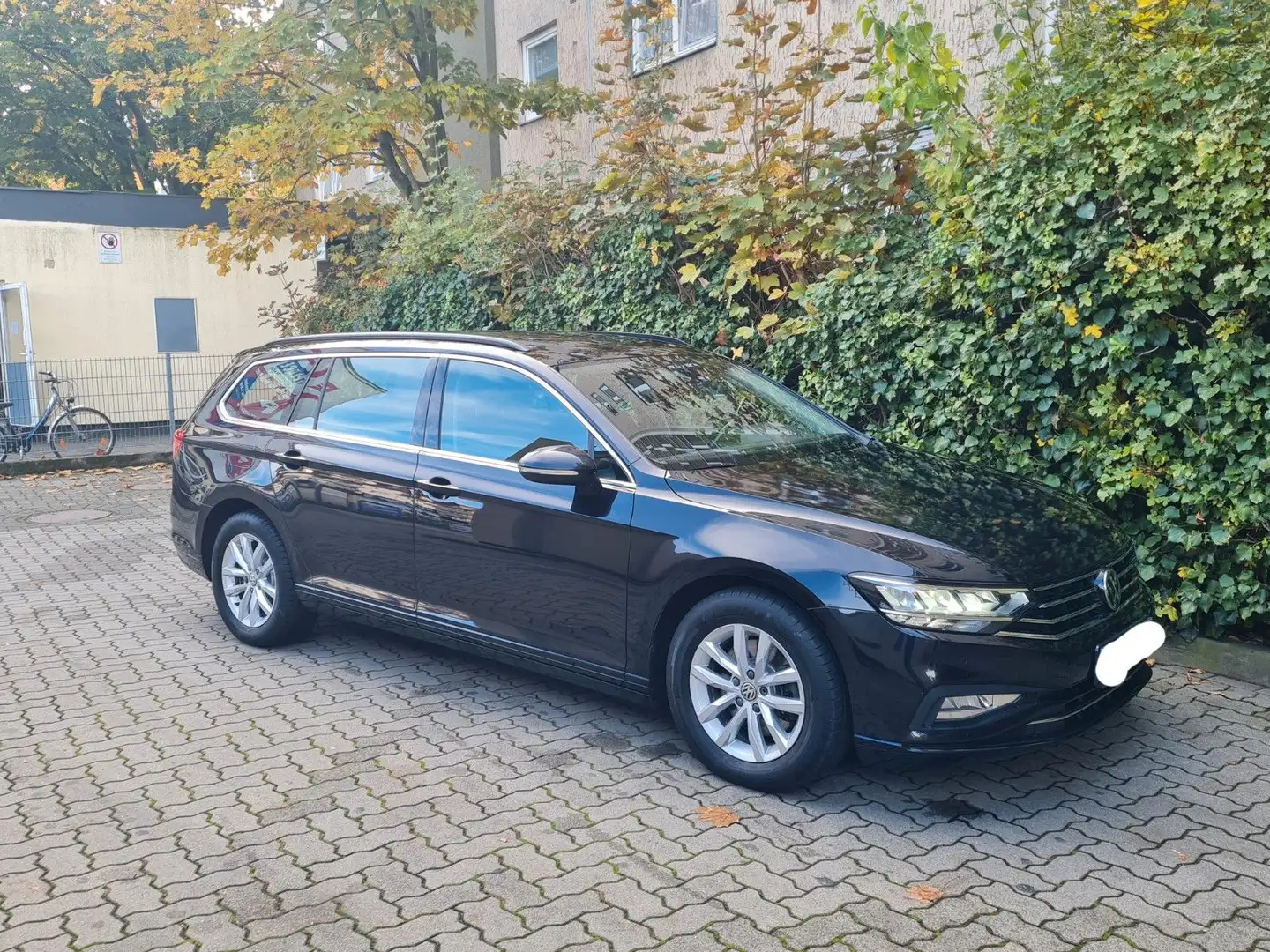Volkswagen Passat Variant ;LED,CAM,ASSITANT,NAVI, Schwarz - 2