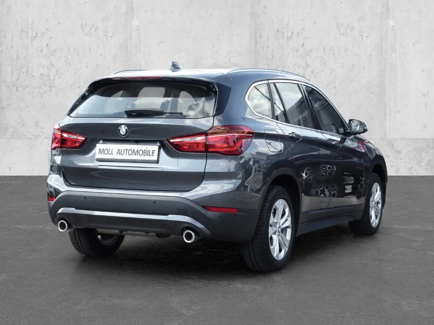BMW X1 sDrive 18 d Advantage sDrive18d EU6d AHK-abnehmbar Grau - 2