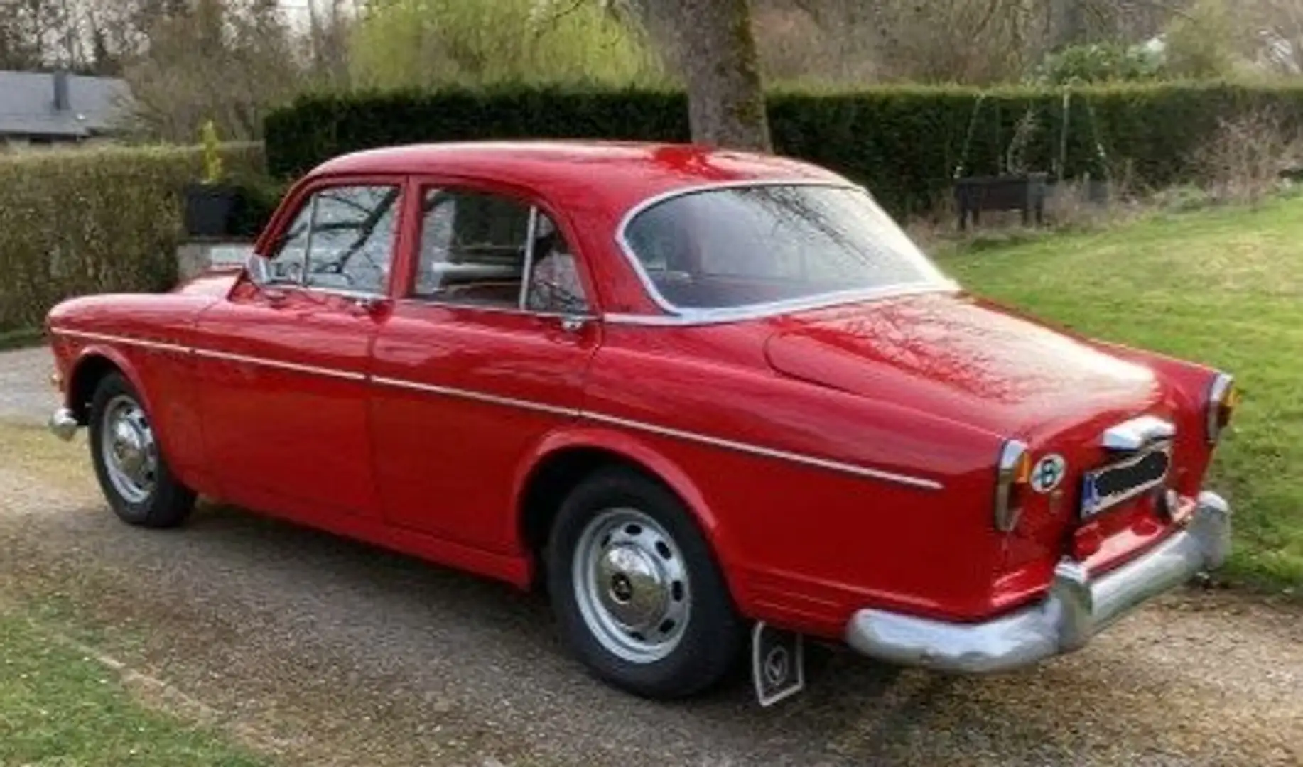 Volvo Amazon B18 - P121 Rot - 2
