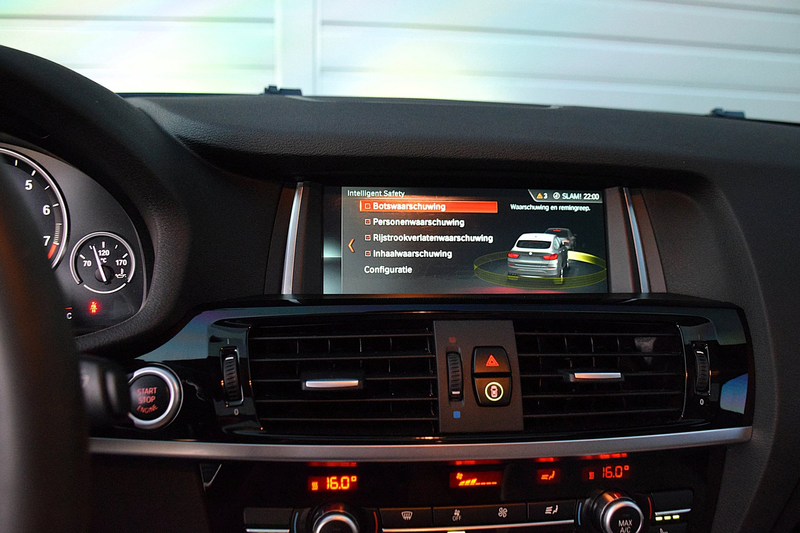 BMW X4 M40i High Executive*DAK*20Inch*Camera*Head-up*361P — photo 26