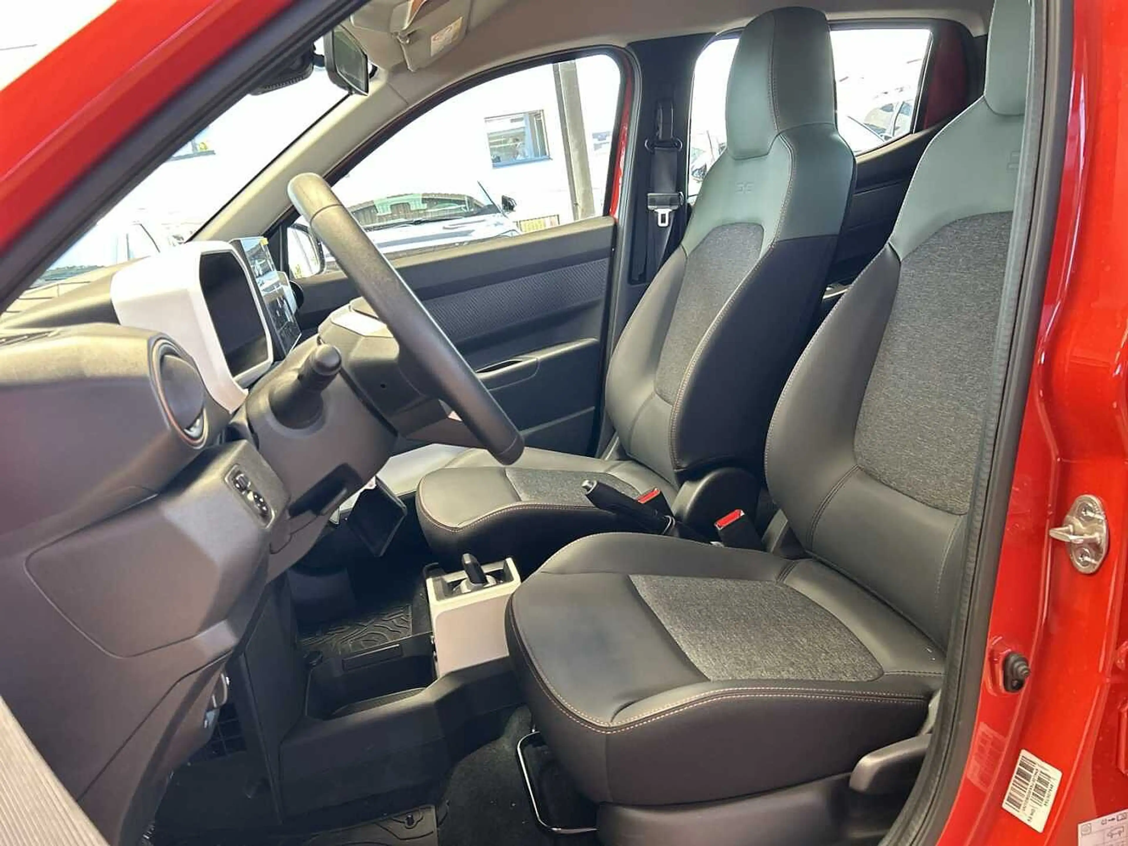 Dacia Spring MY26 Extreme electric 100 — photo 4