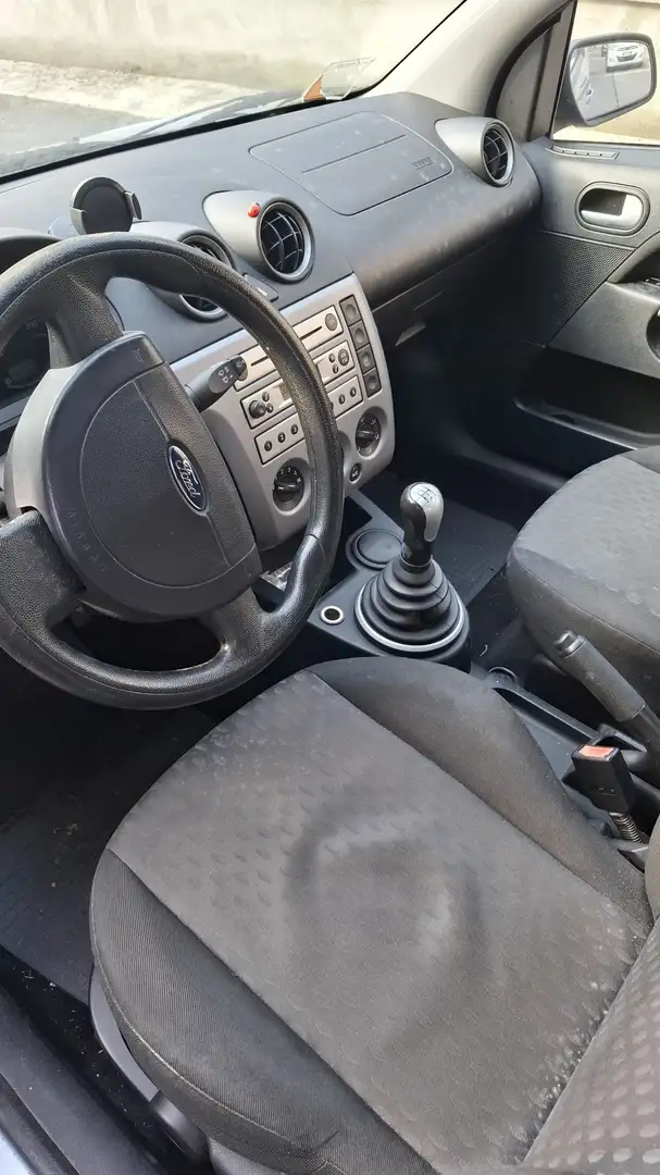 Ford Fiesta 5p 1.2 Ghia ctx - 2