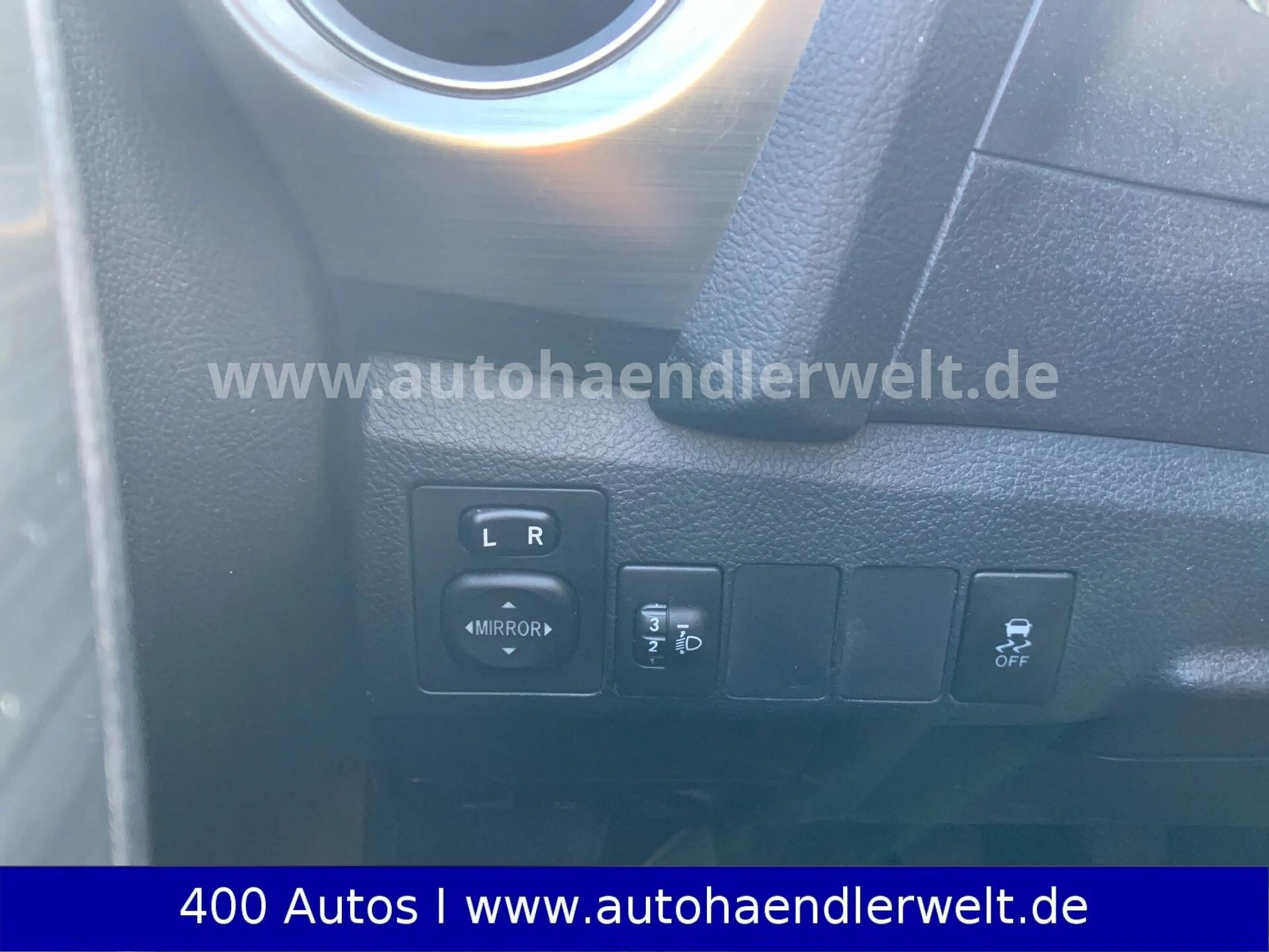 Toyota Auris 1.3 Lim. — photo 15