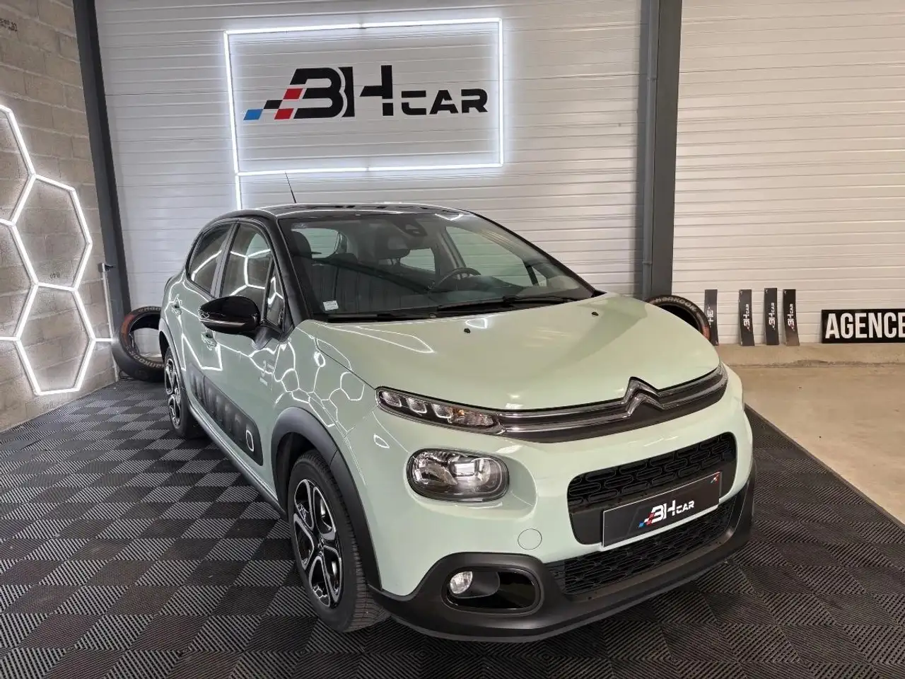 Citroen C3 GENERATION-III 1.2 PURETECH 80 GRAPHIC