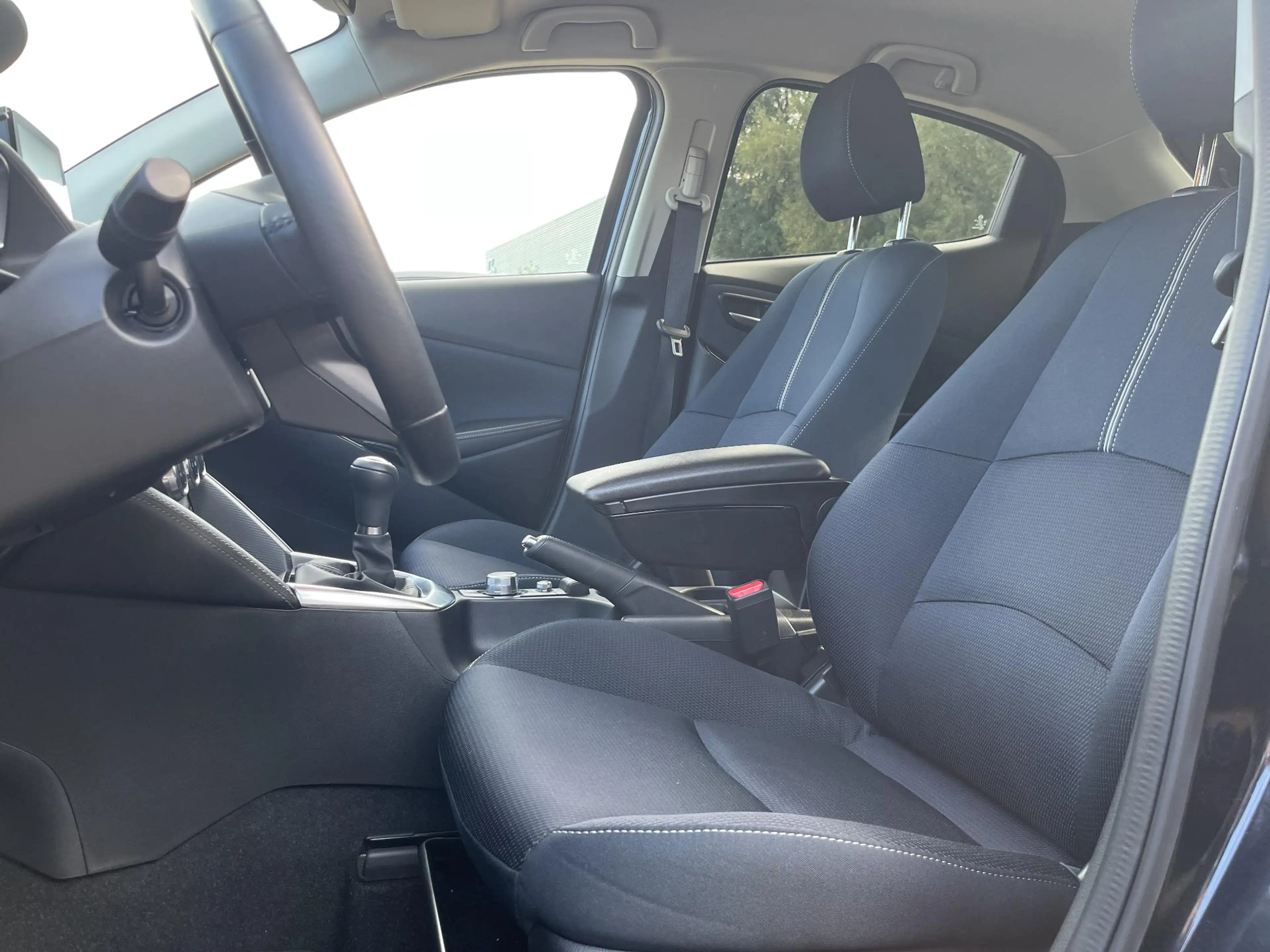 Mazda 2 1.5 Skyactiv-G Luxury | i-Activesense pakket | Nav — photo 14