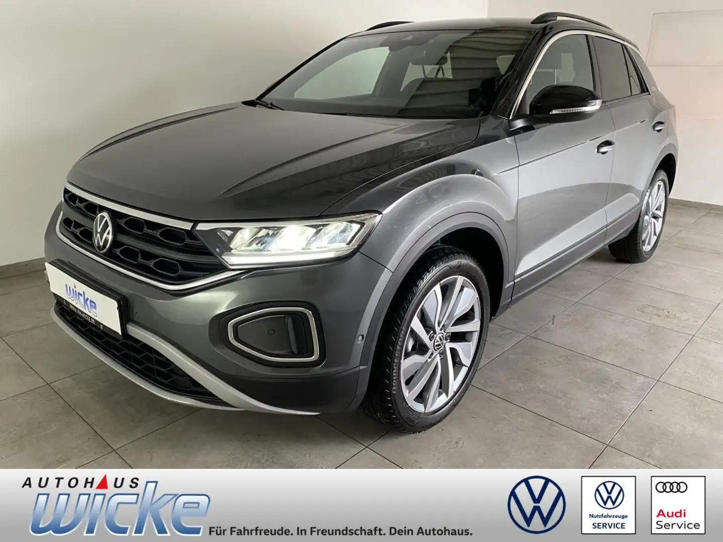 Volkswagen T-Roc 1.5 TSI DSG Goal KLIMA REAR VIEW PDC Navi Grigio - 1