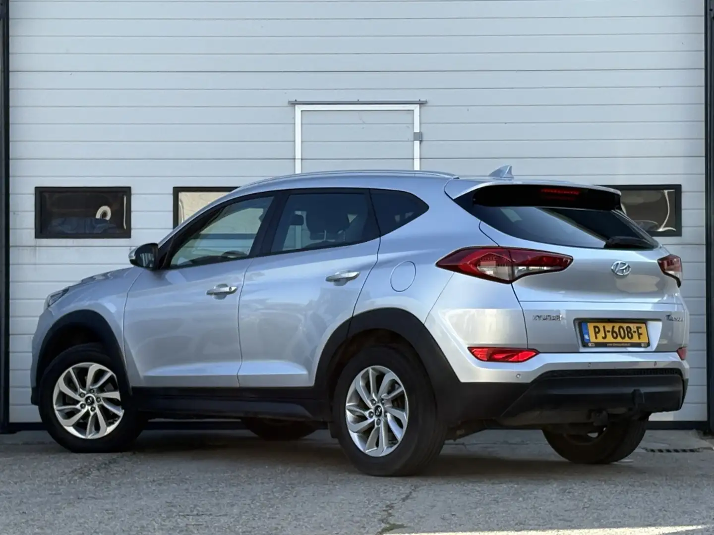 Hyundai TUCSON 1.6 GDi Anniversary Edition Navi | Climate | Camer Grey - 2